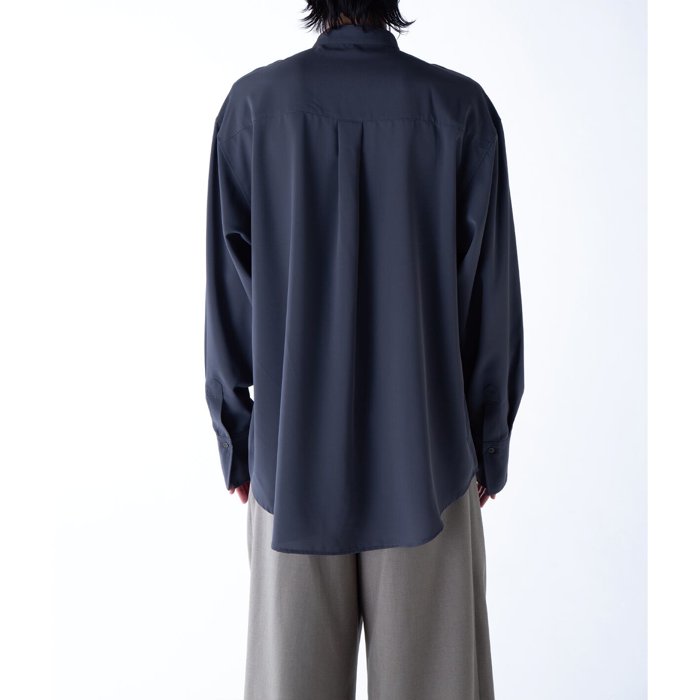 model:179cm / Lサイズ着用