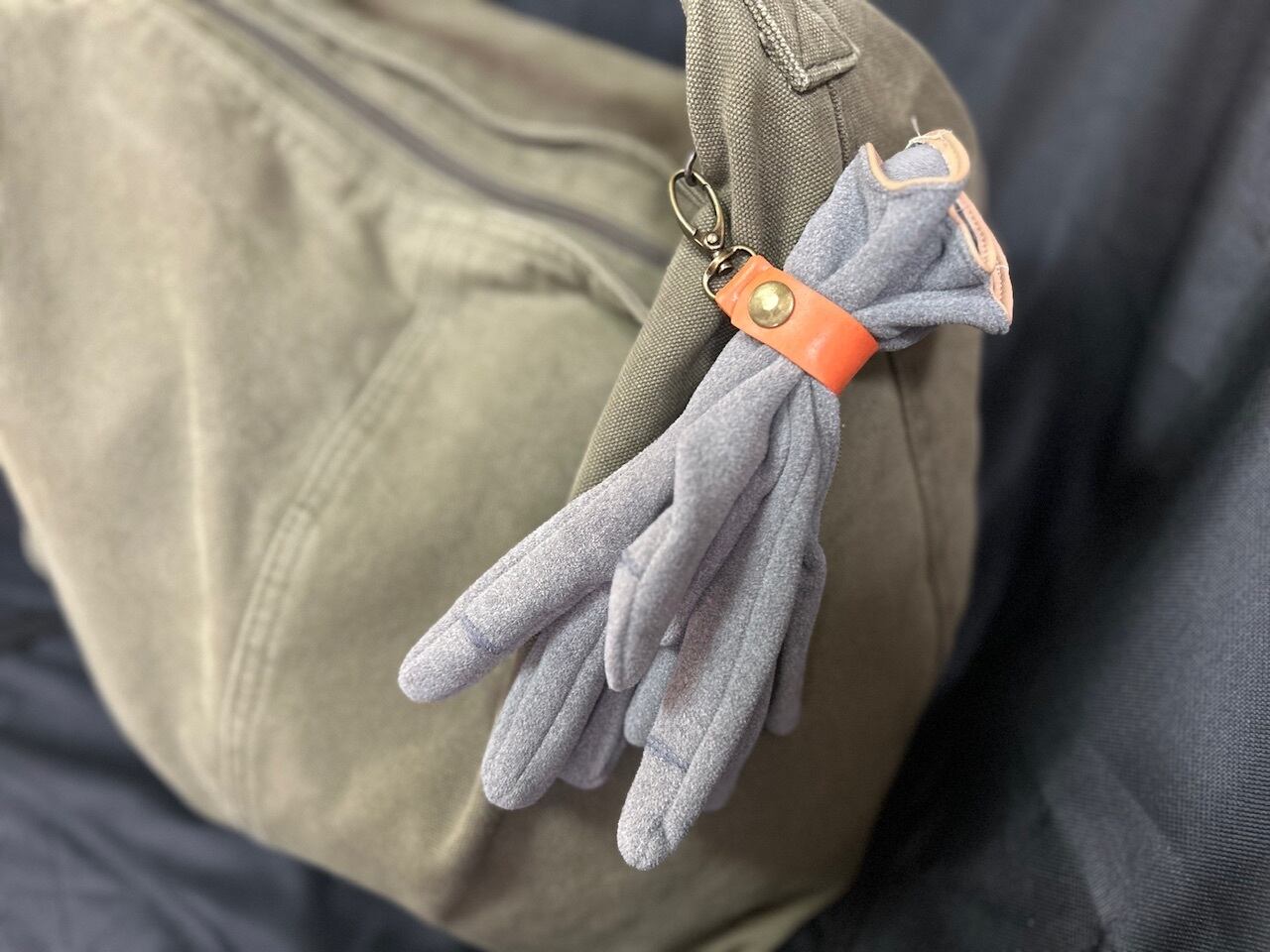 ※厚手の手袋だと厳しい場合もあります。ご了承ください。