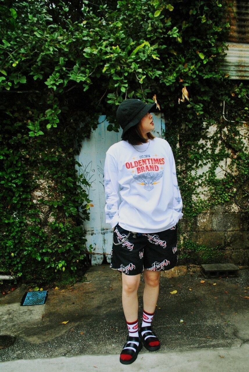 WHITE:164cmLサイズ着用