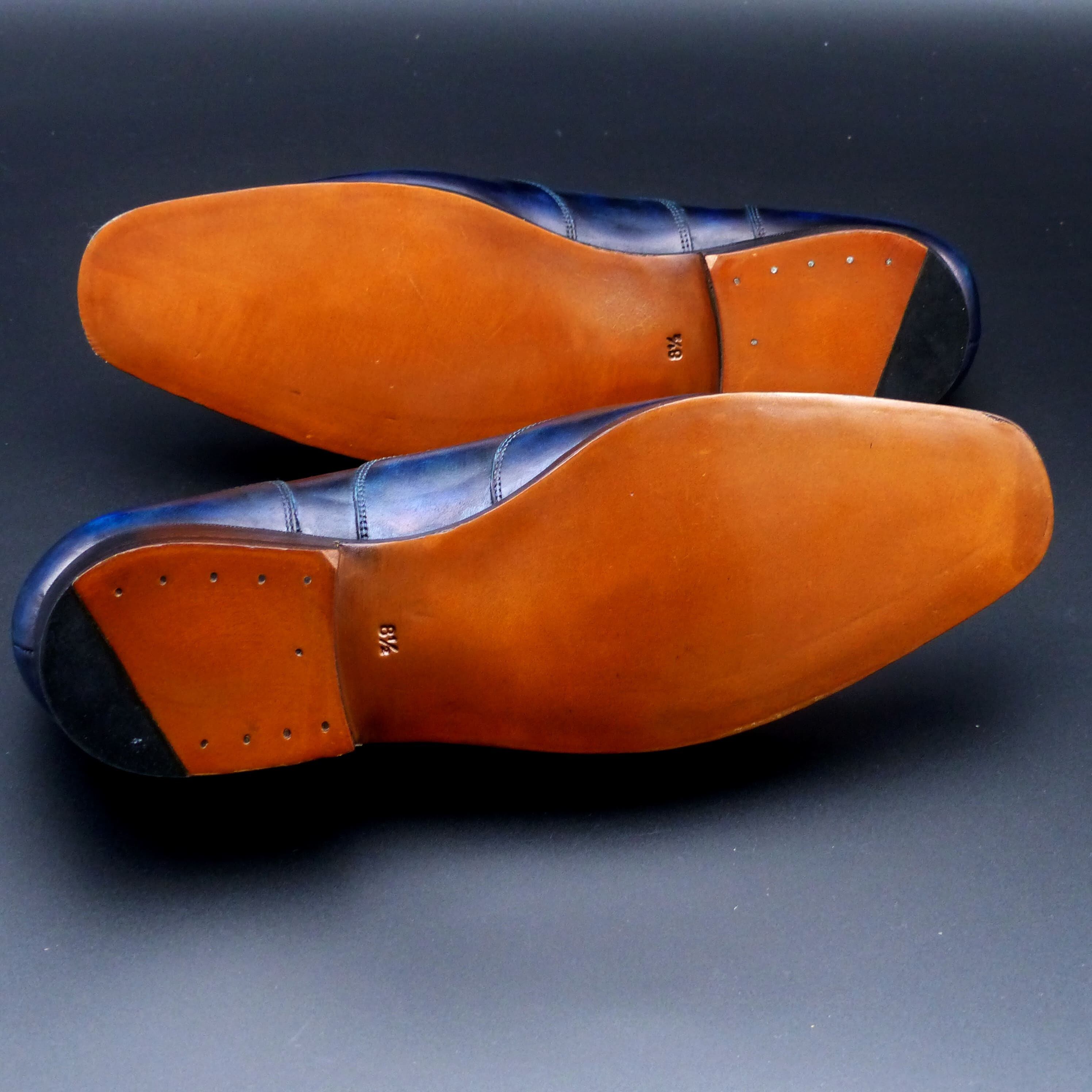 エレガントな伏せ縫いレザーＷレザーソール