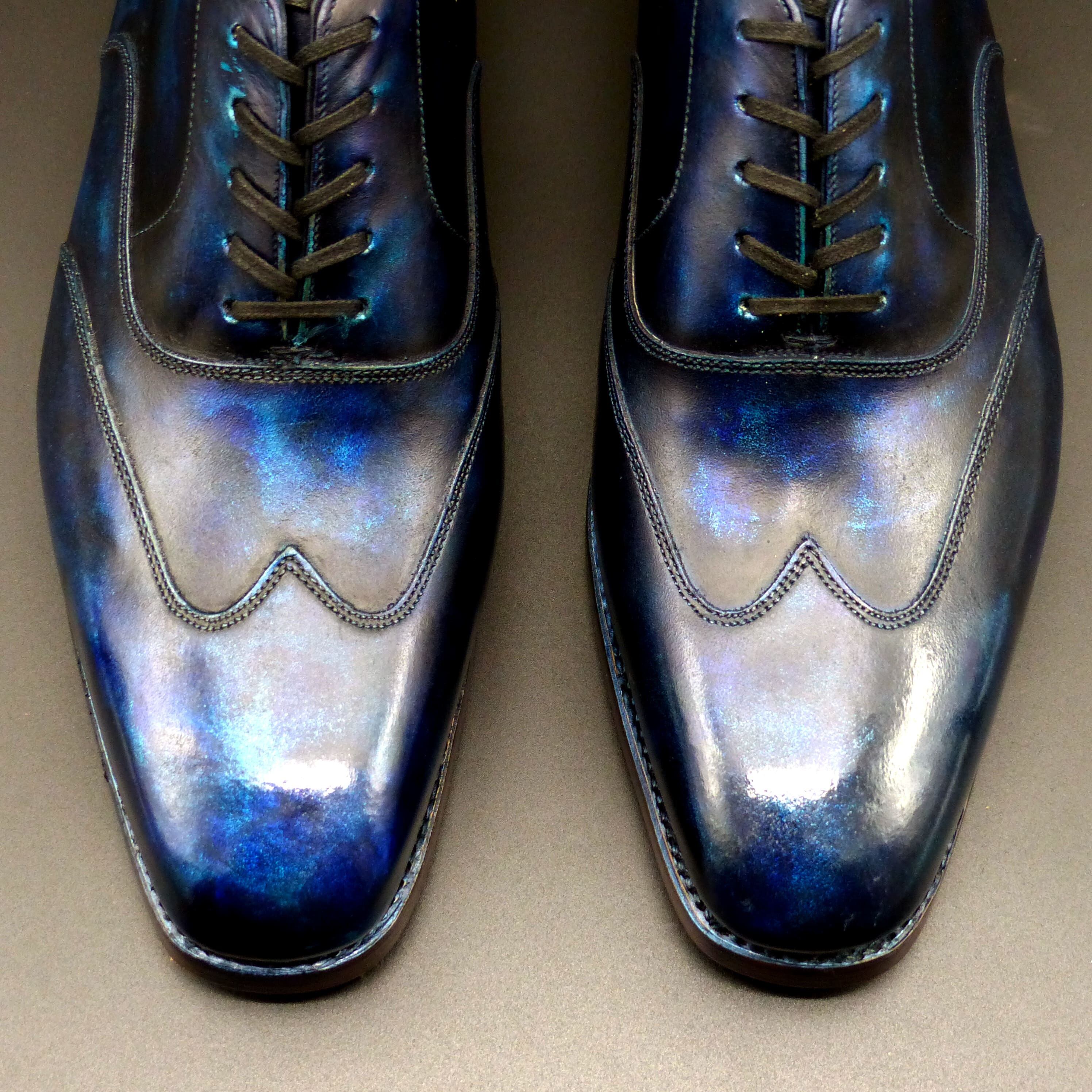 足入れ抜群のスクウェア・トゥ