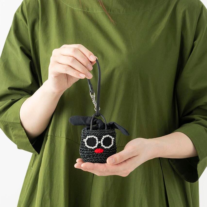 アジョリー パールサングラス チャーム〈2色〉 | 中村江里子