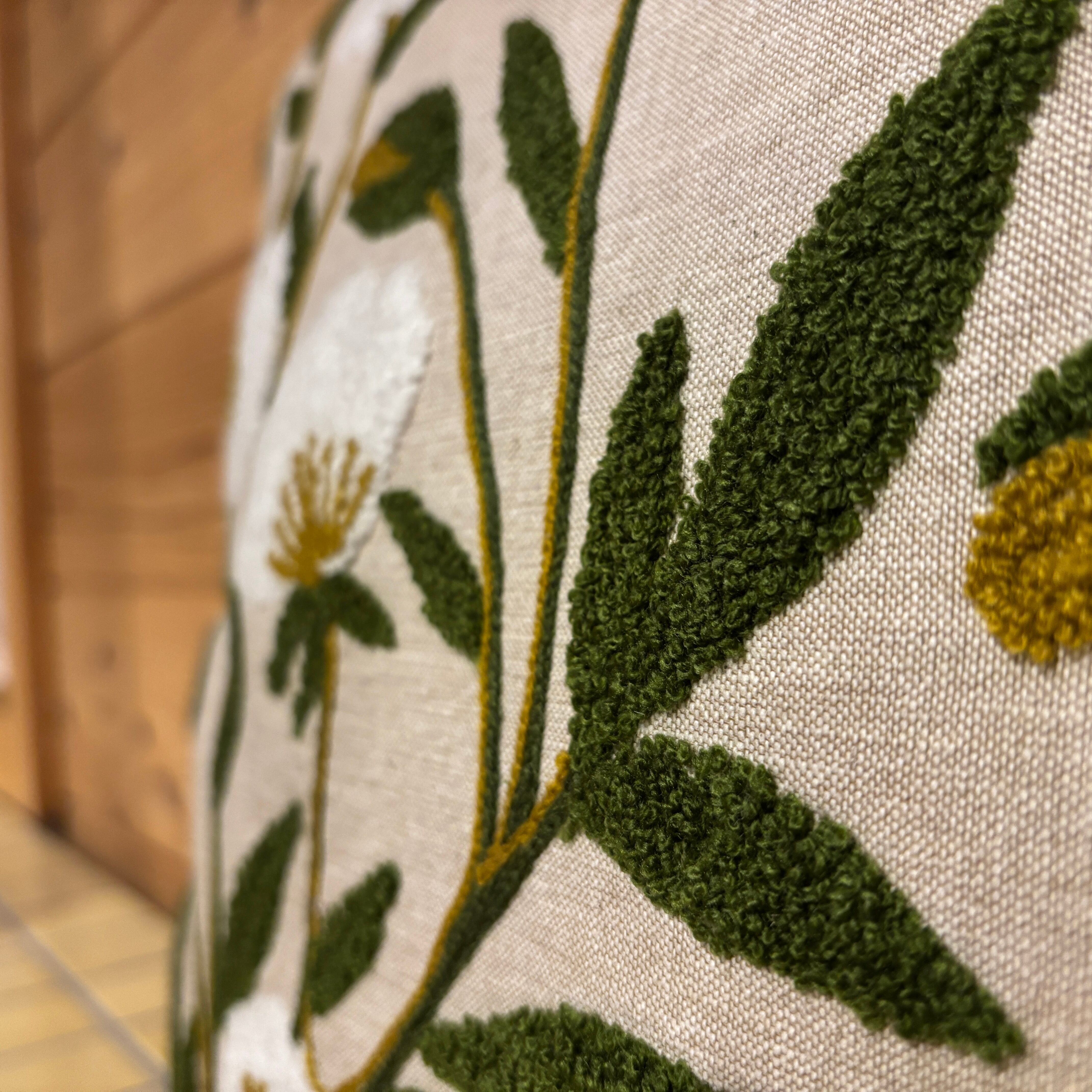 刺繍のデザイン