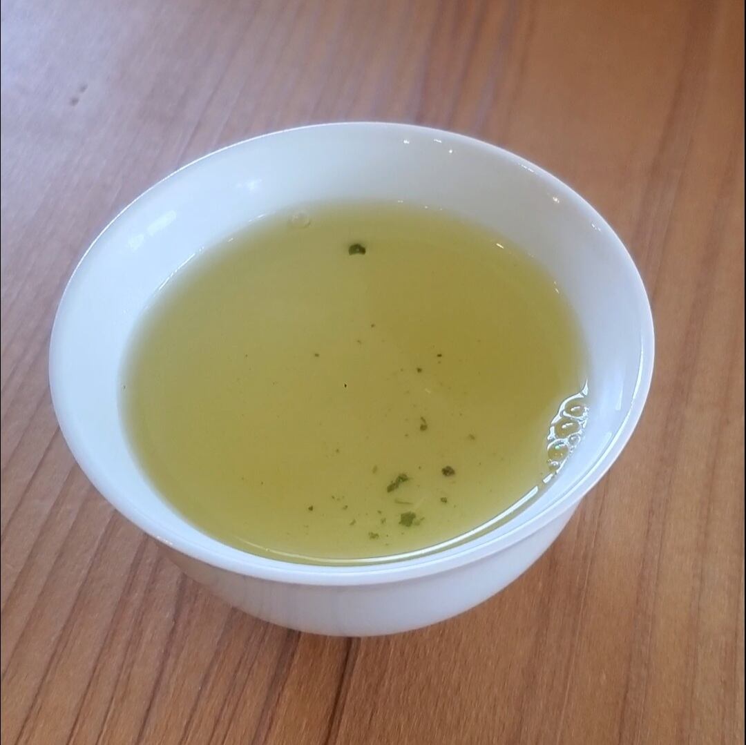 深蒸しのような細かい茶葉も淹れられます
