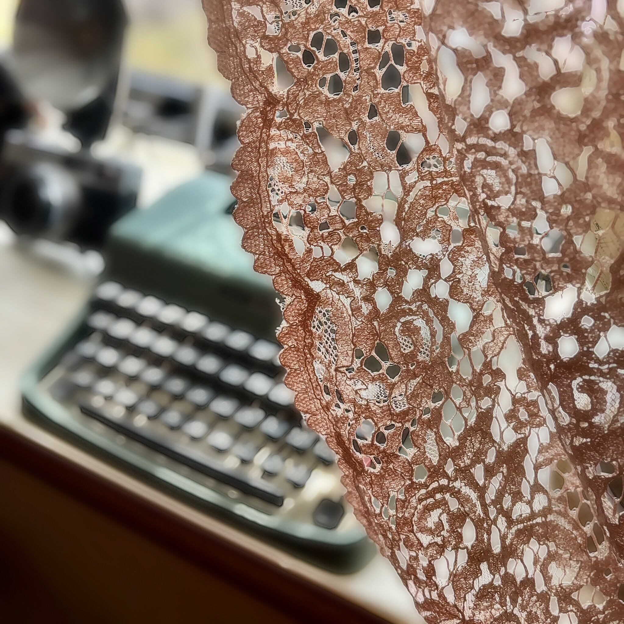 作品例　カフェカーテン