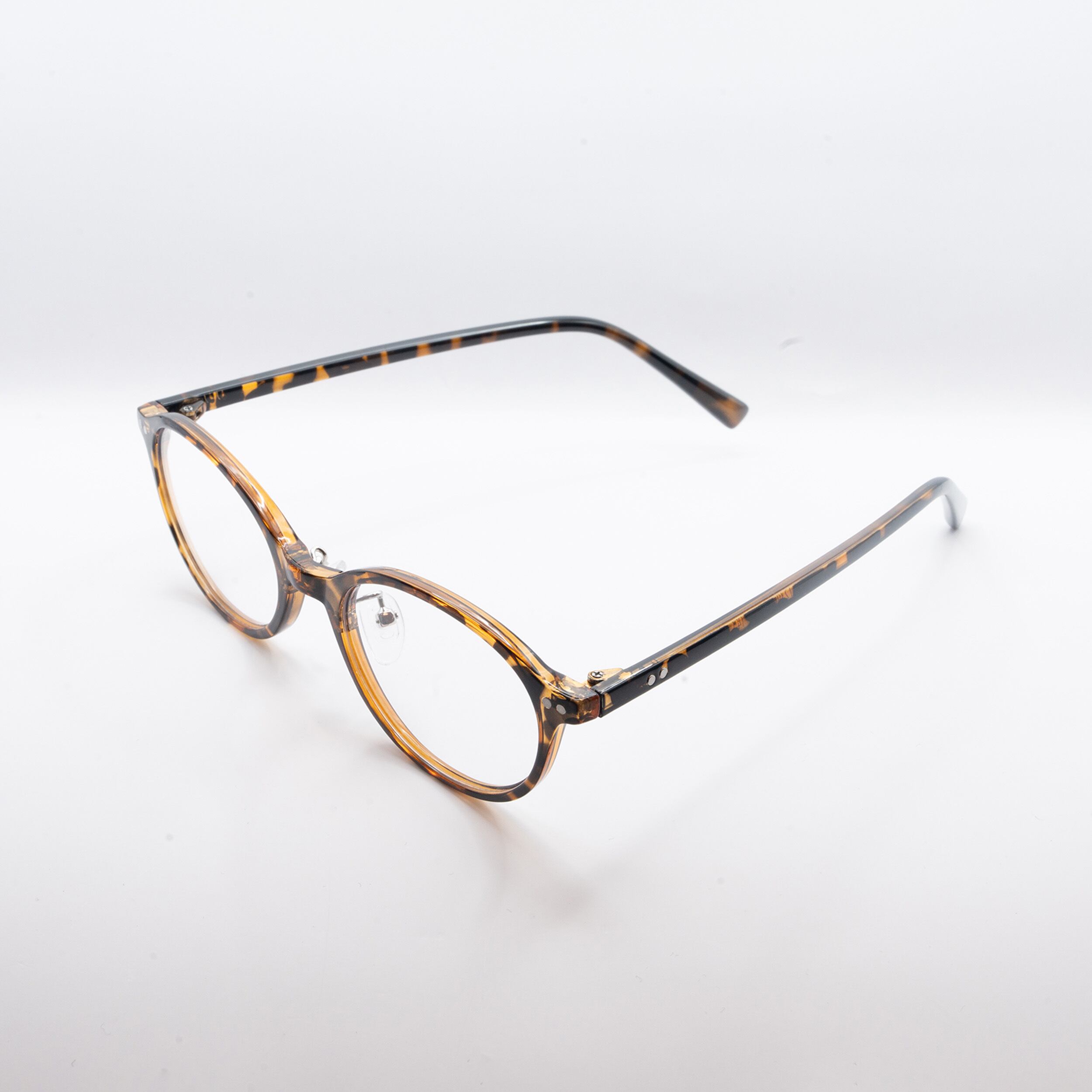 ベッコウフレーム×クリアレンズ