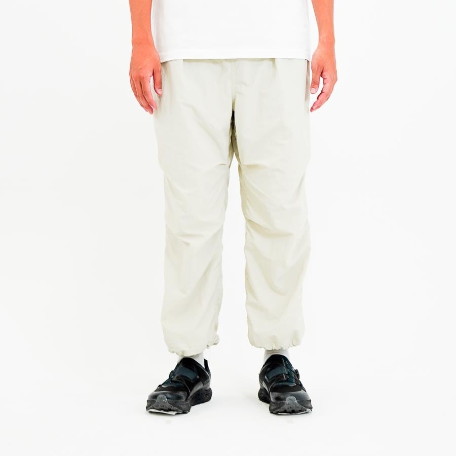 Size 4 White 男性 181cm 72kg