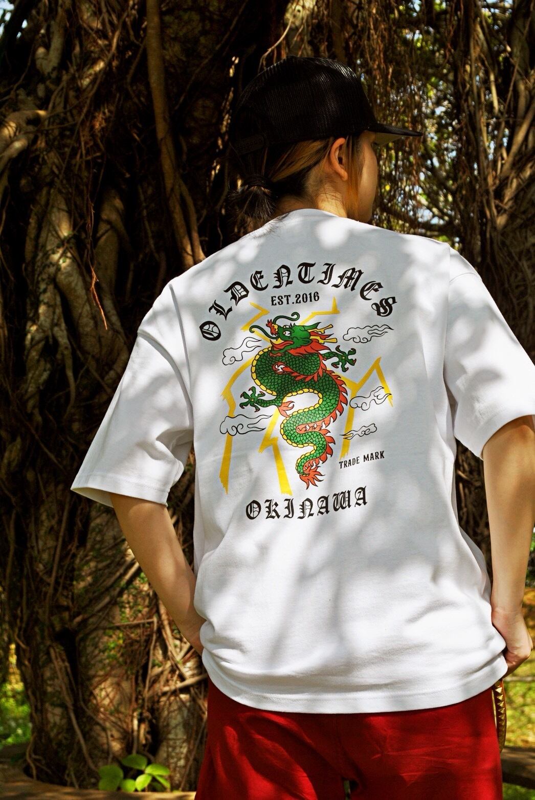 WHITE:164cmMサイズ着用