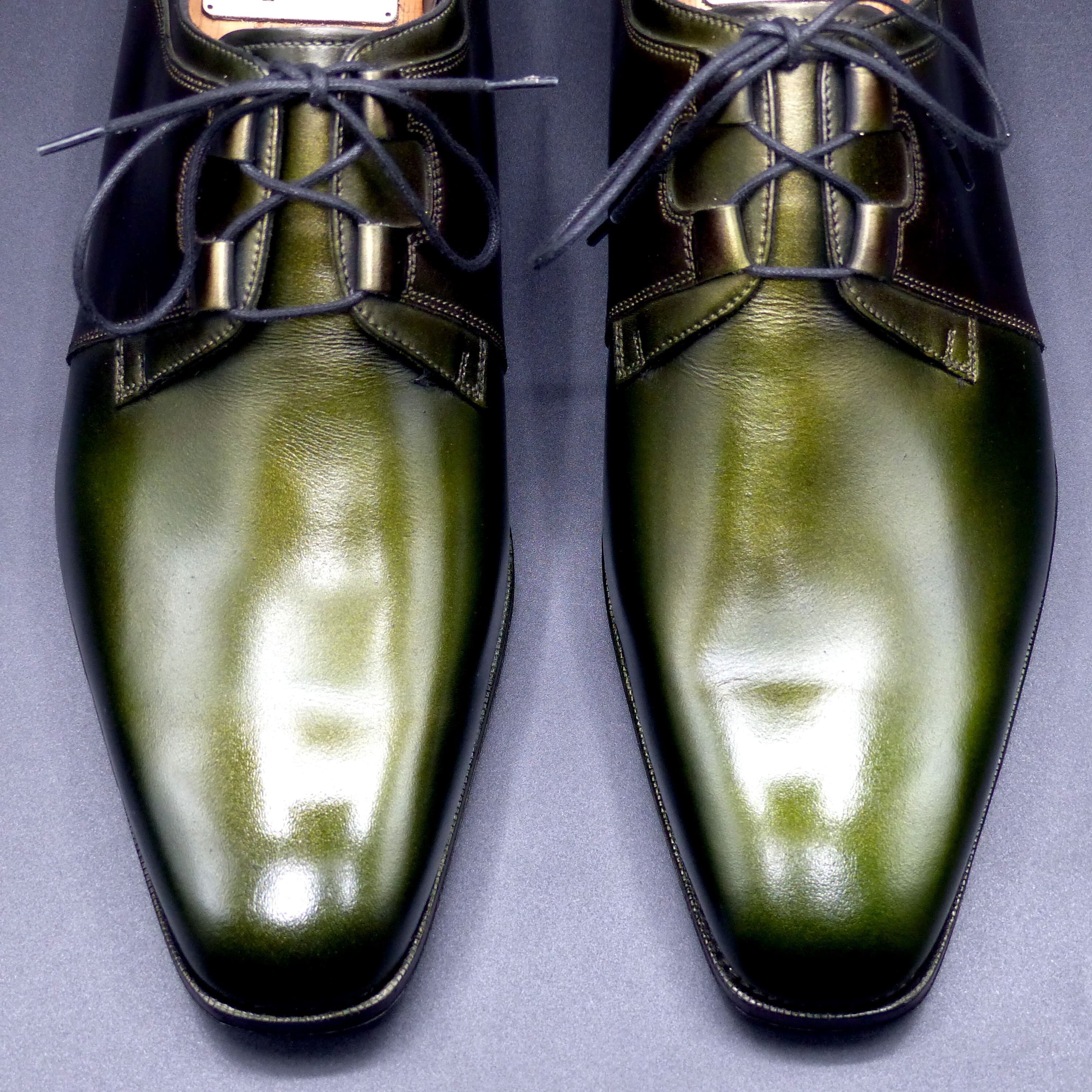 足入れ抜群のスクウェア・トゥ