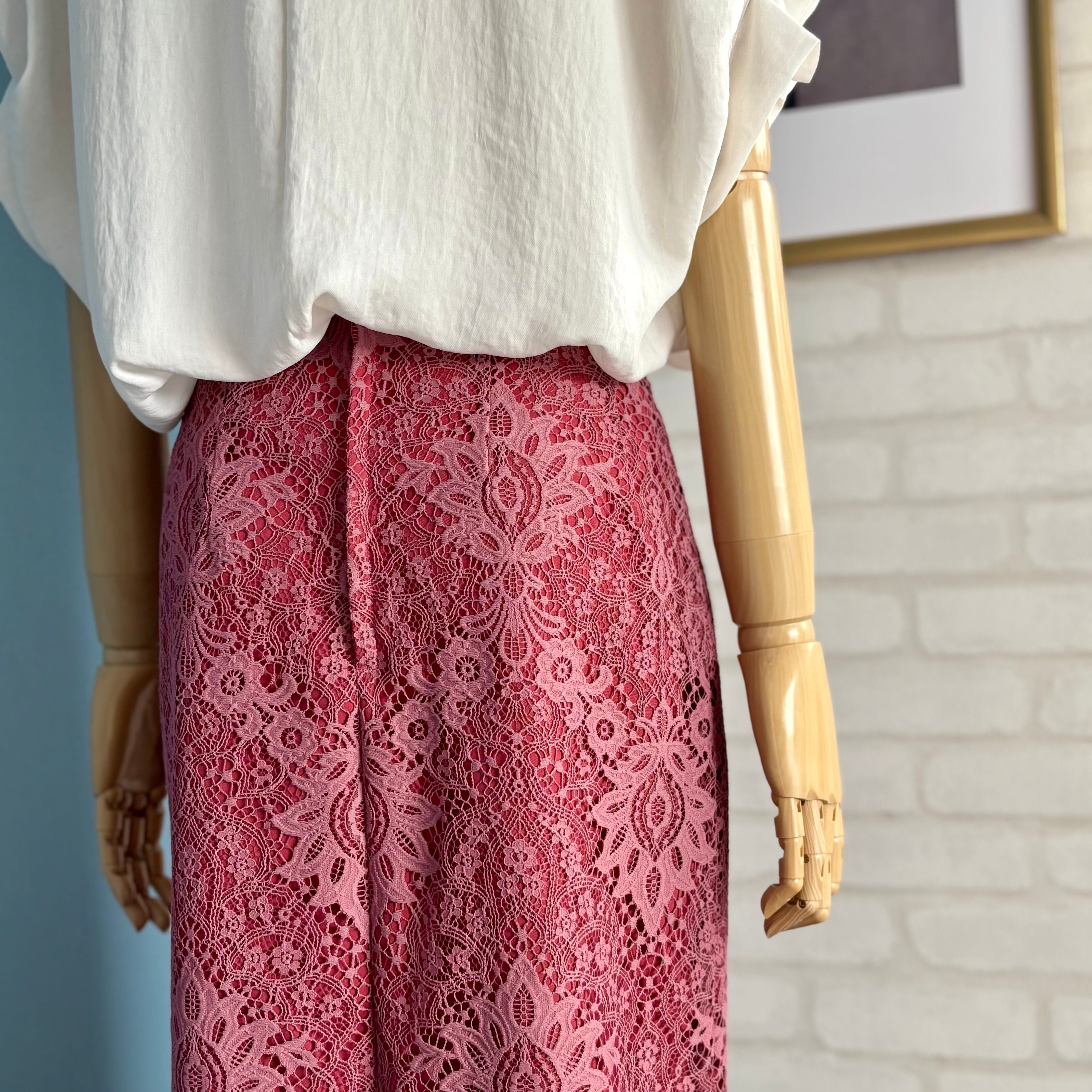 作品例　タイトスカート