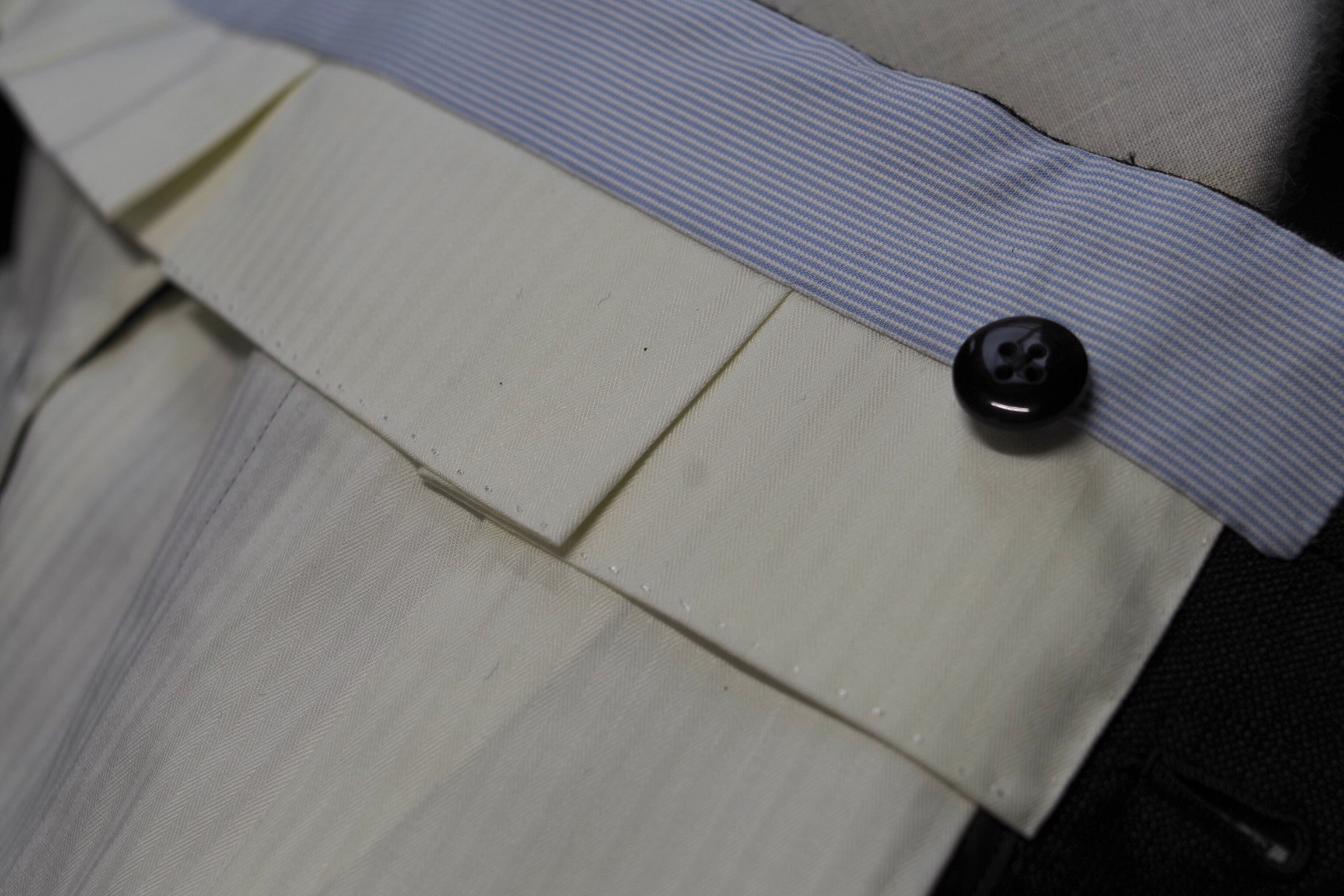 内側にも星飾りを施します