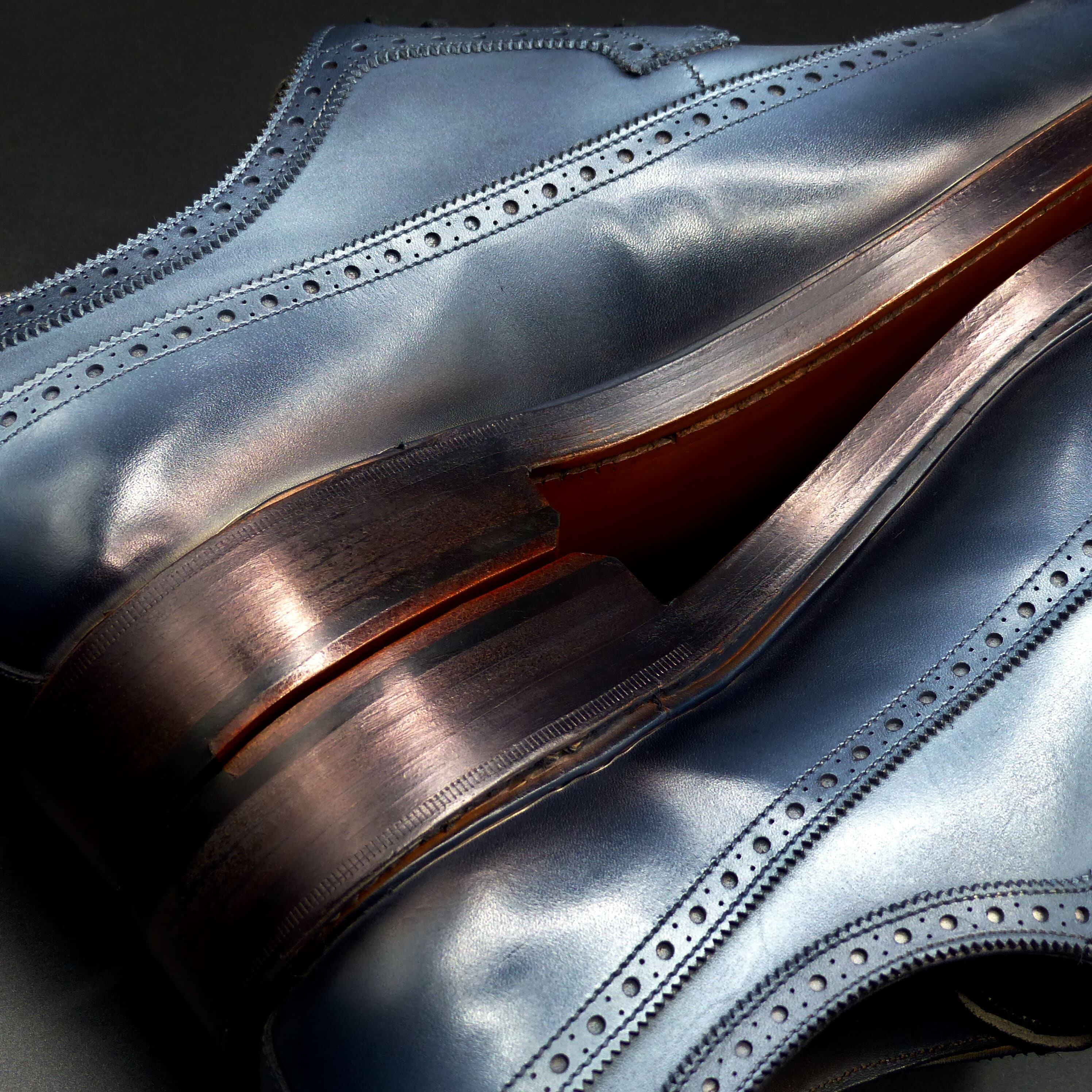 迫力のＷレザーソールとレザー積み上げヒール