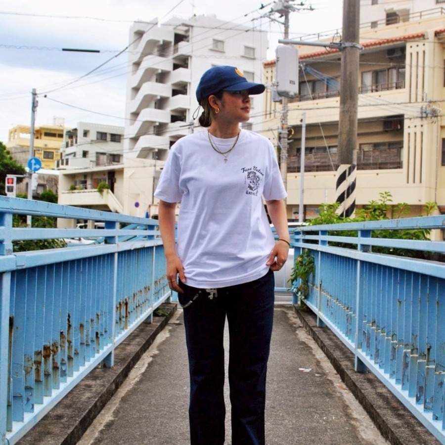 WHITE:164cmMサイズ着用