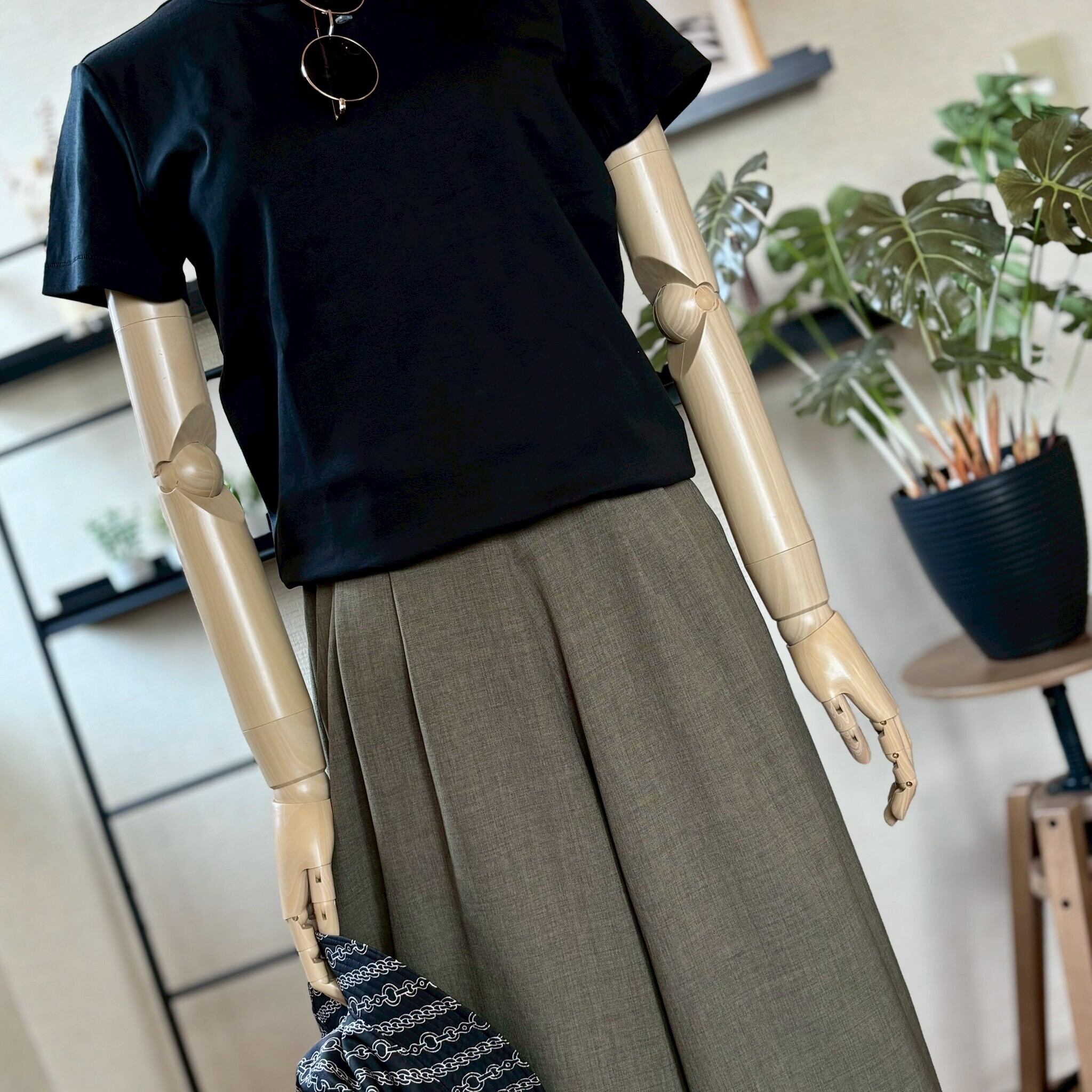 作品例　ワイドパンツ