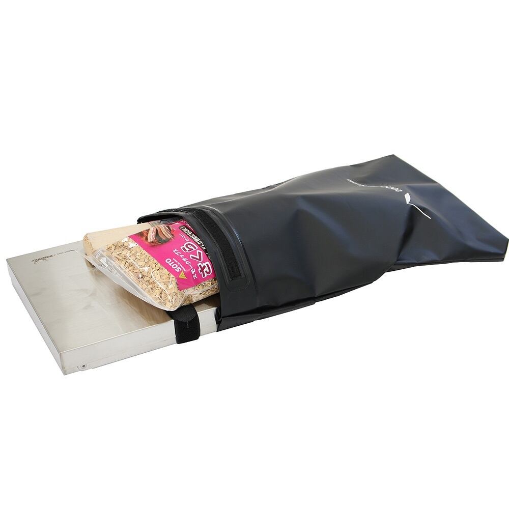 専用収納袋にはチップなども一緒に入ります