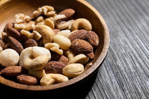 ミックスナッツ