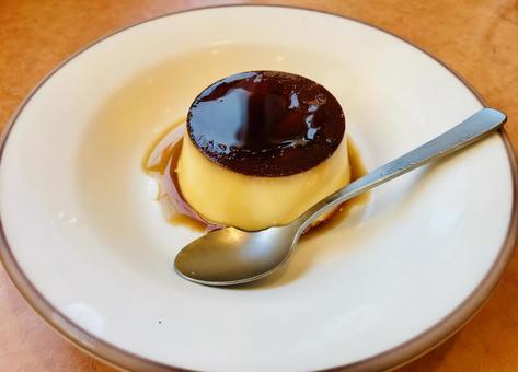 カスタードプリン