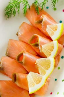 スモークサーモン