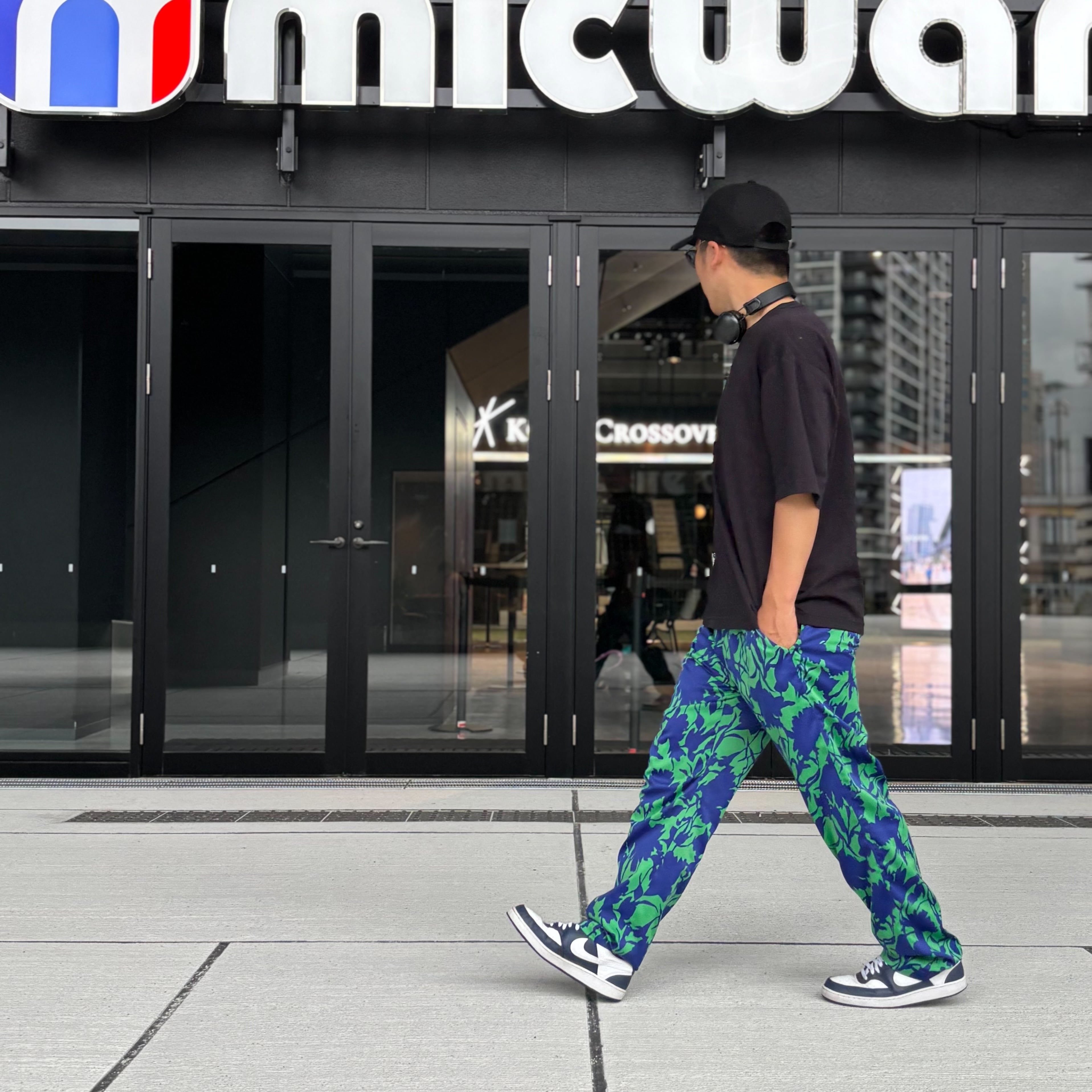 作品例　イージーパンツ