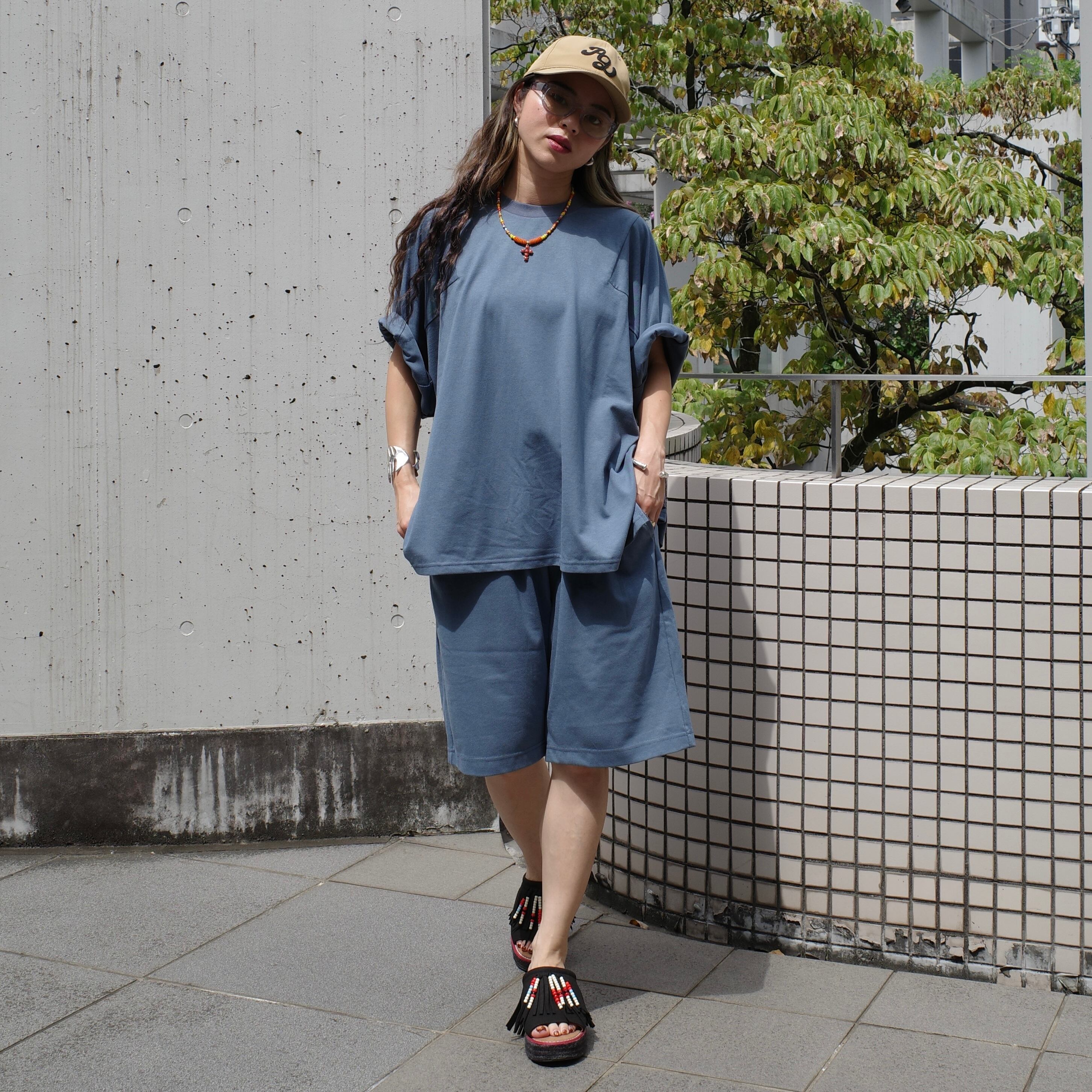 Model:158cm / Size:MEDIUM