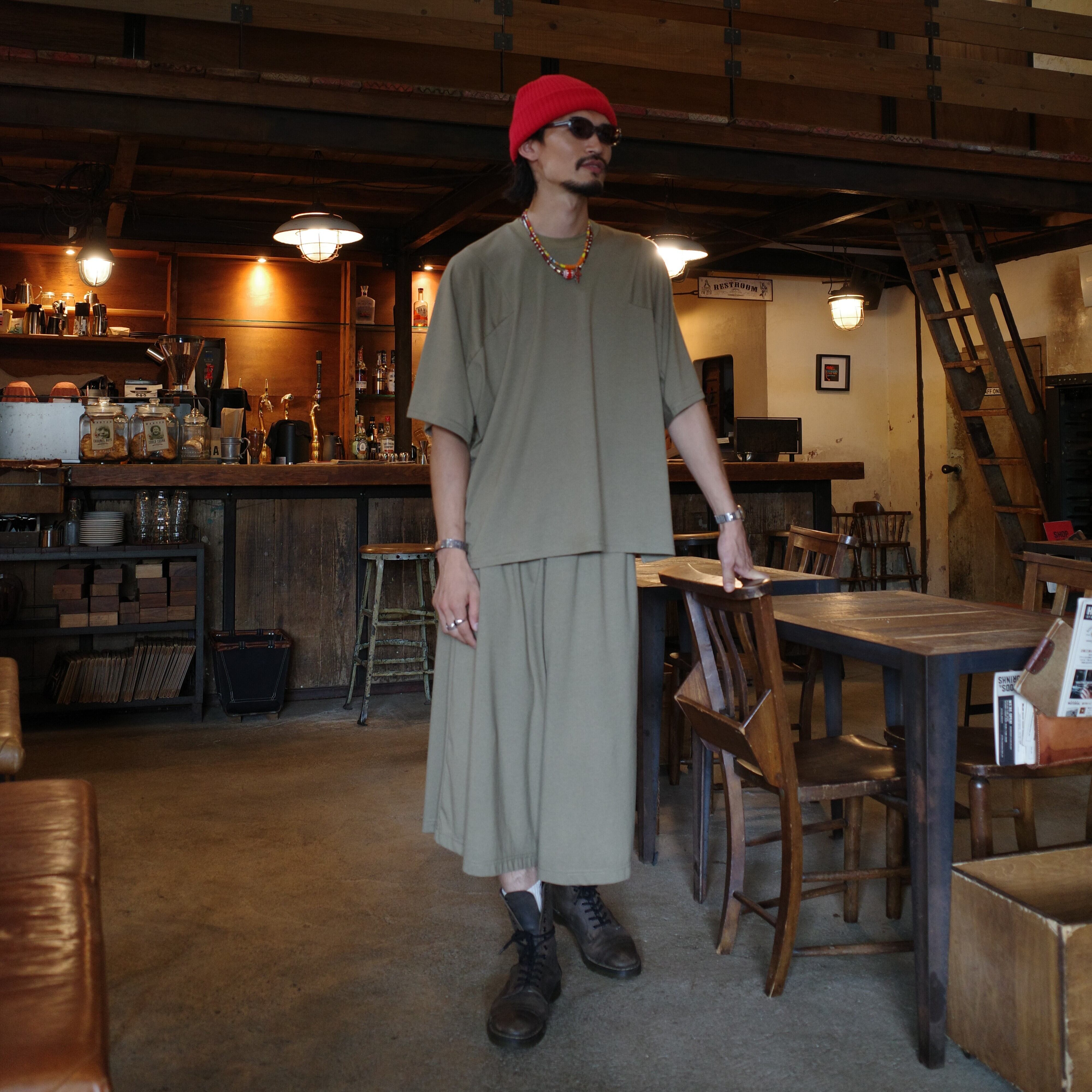 Model:185cm / Size:MEDIUM