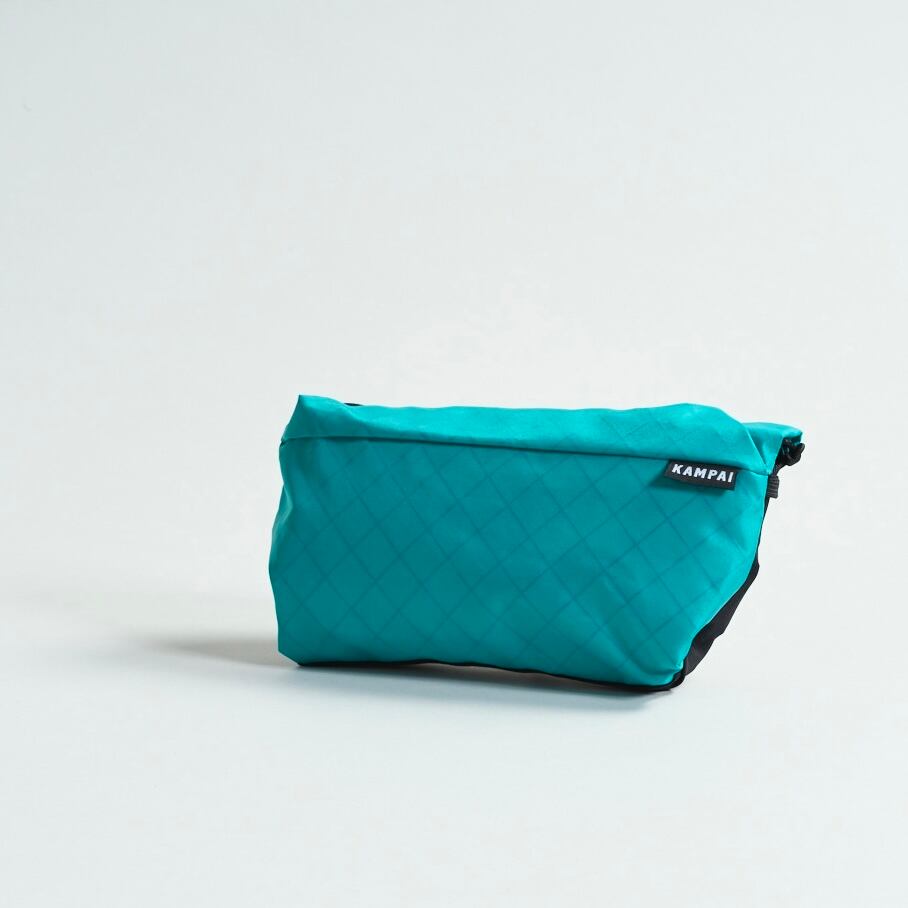 パッカブルに収納可能