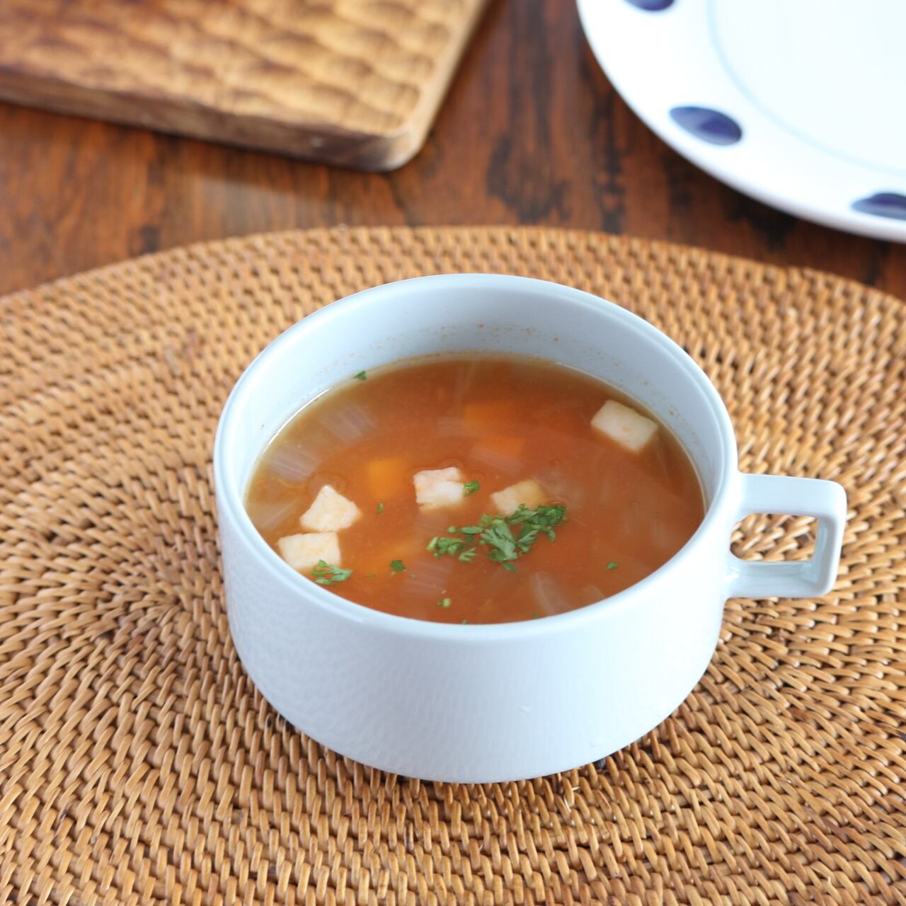 グレーにミネストローネを