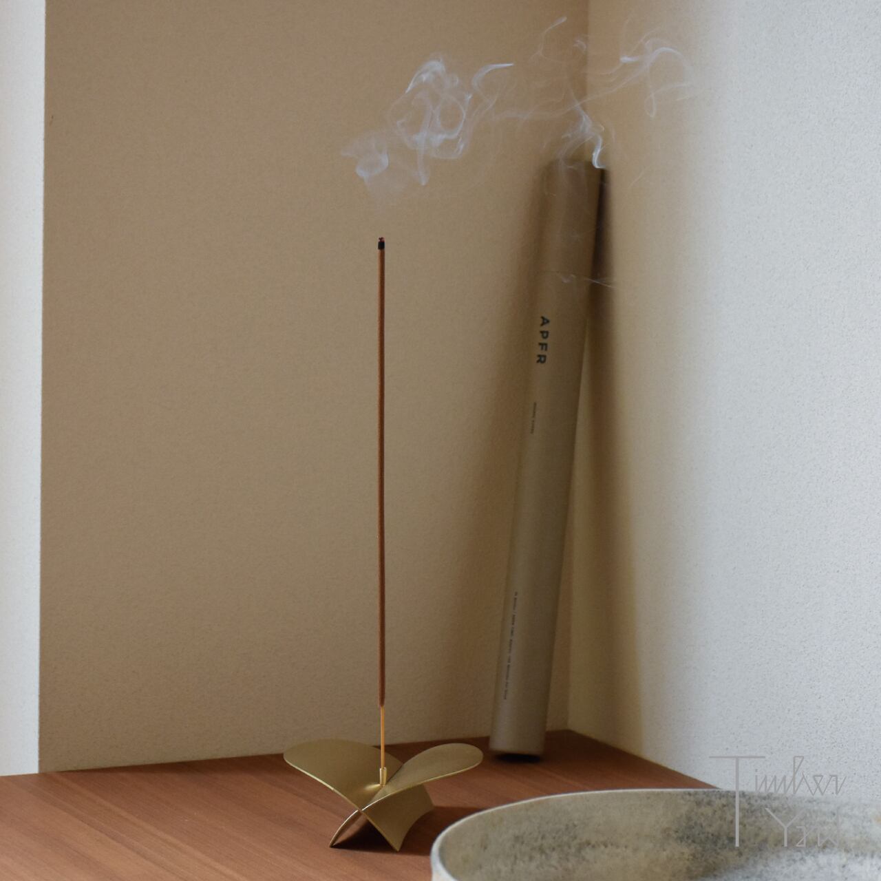 書斎のデスクでリラックスにも集中にも。（本製品ではありません）