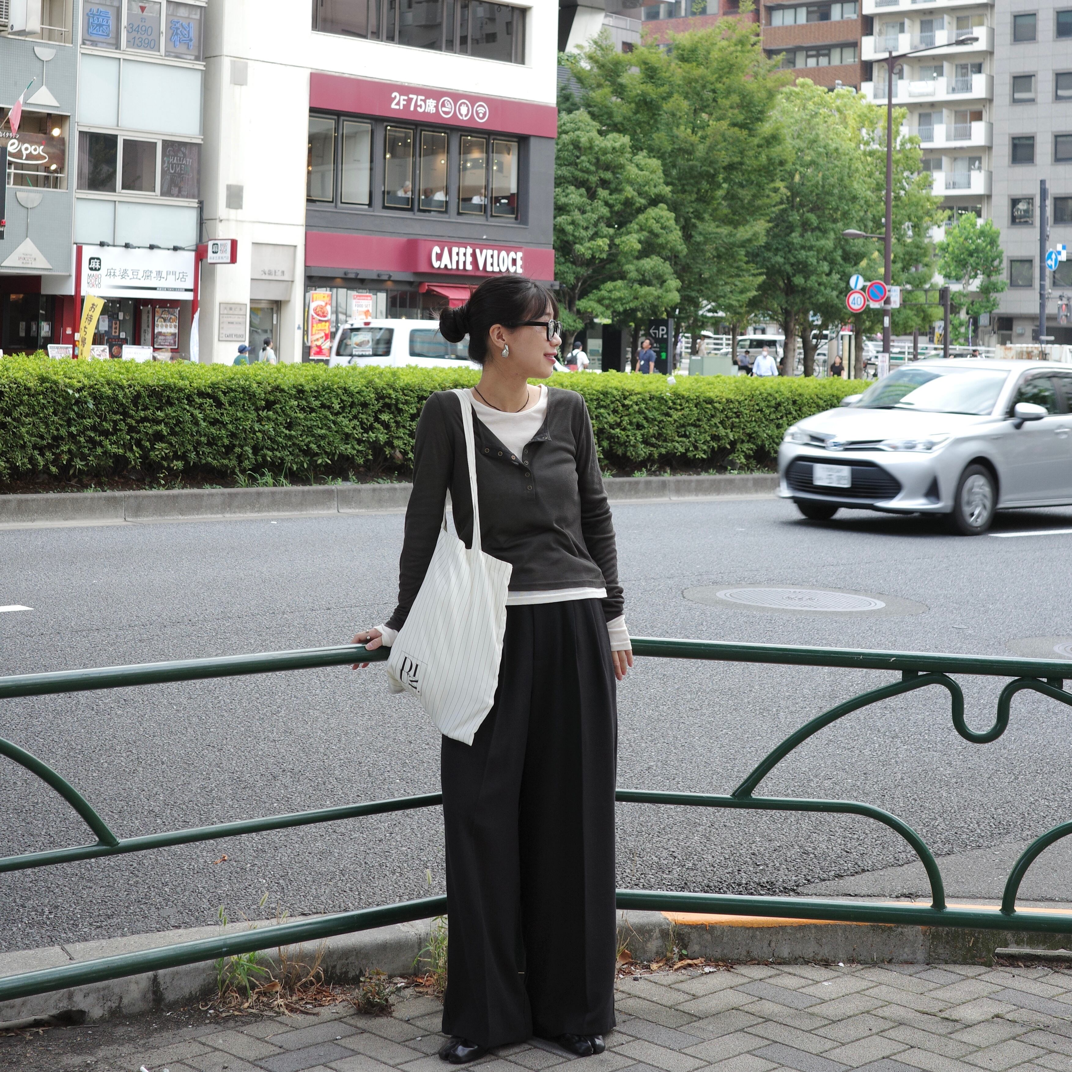 159cm Charcoal ×Ivory