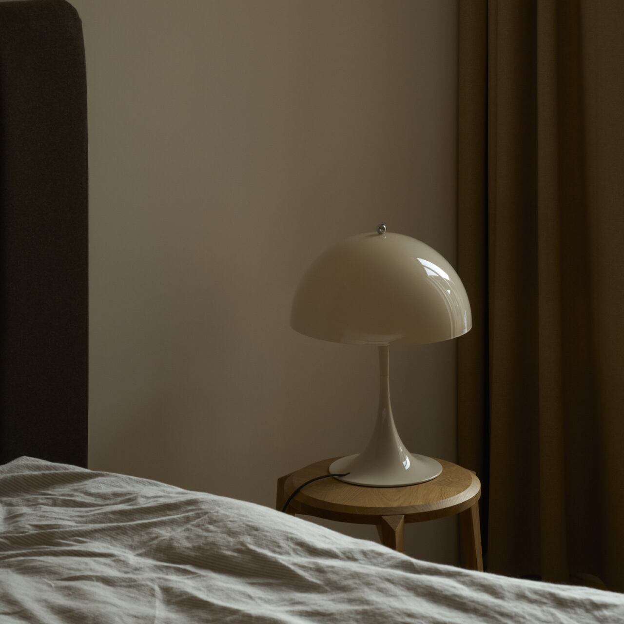 オパール・ベージュ OFF