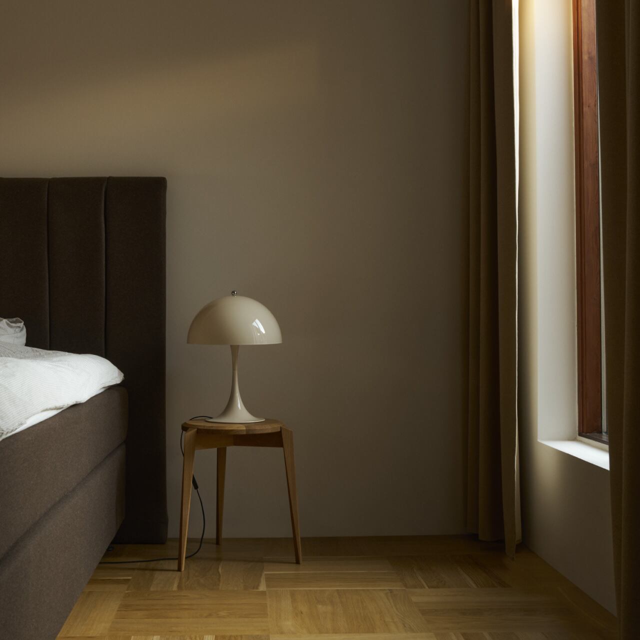 オパール・ベージュ OFF