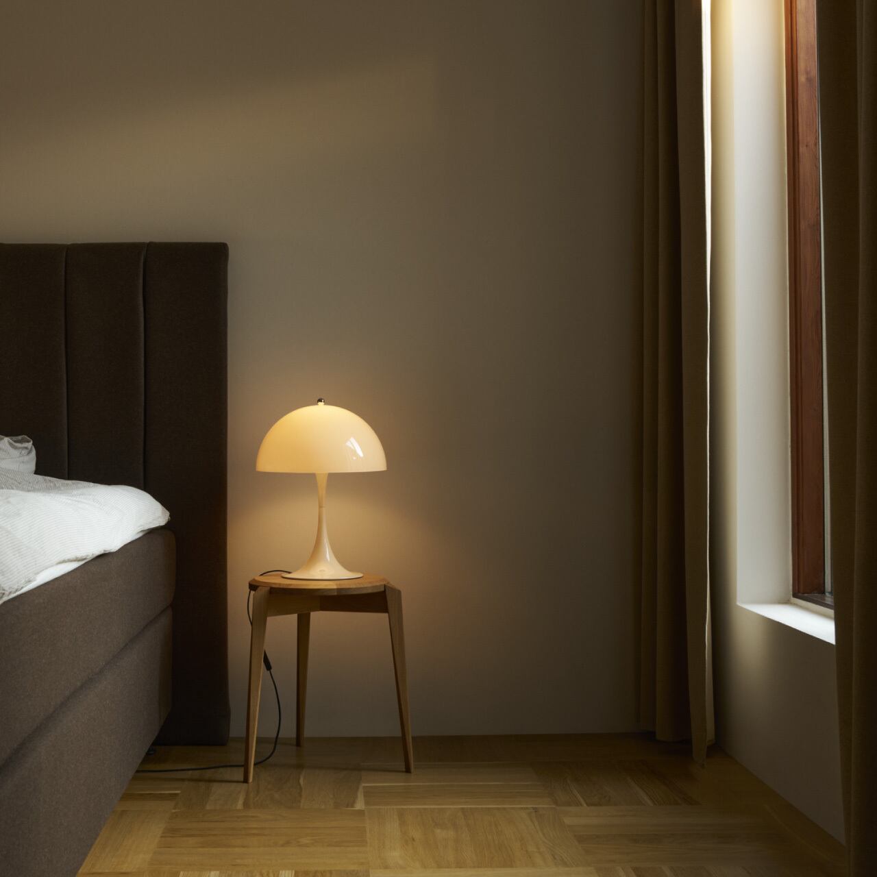 オパール・ベージュ ON