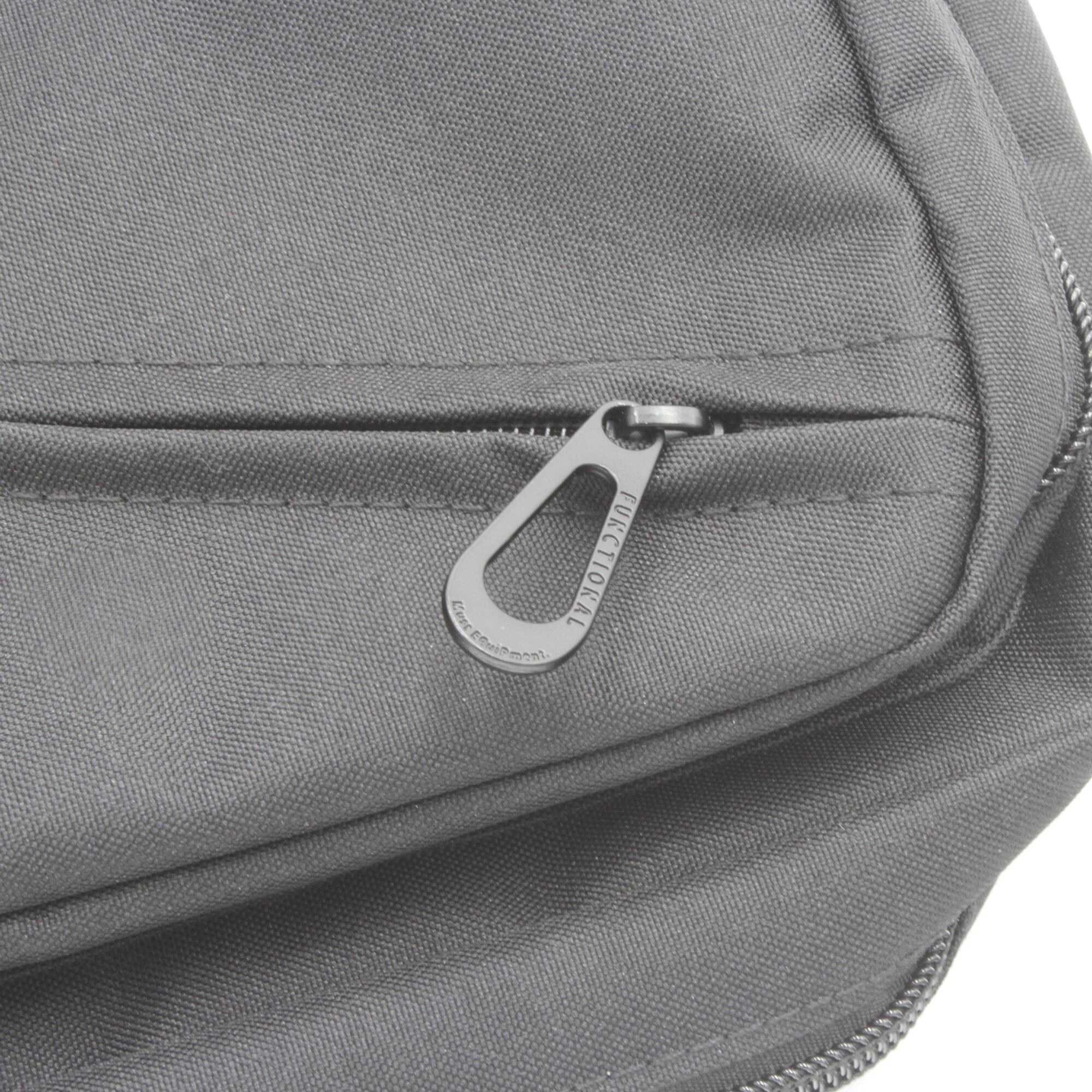 ブラッシュアップモデルは引手がオリジナルの引手に変更になっています。