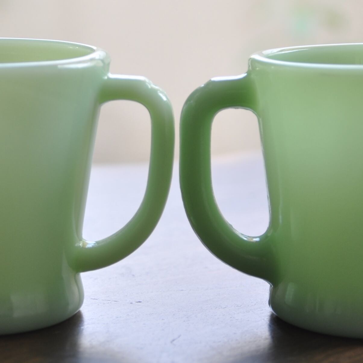 左レギュラー 右「太ハンドル」イレギュラー品・100個に1個ぐらい存在