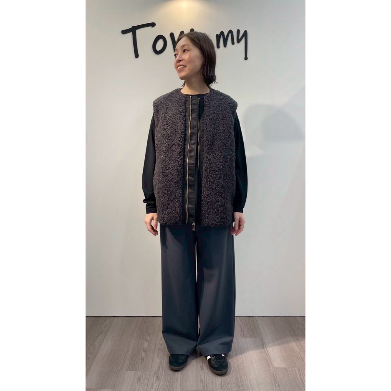 新宿店  162cm  /  着用カラー ブラック