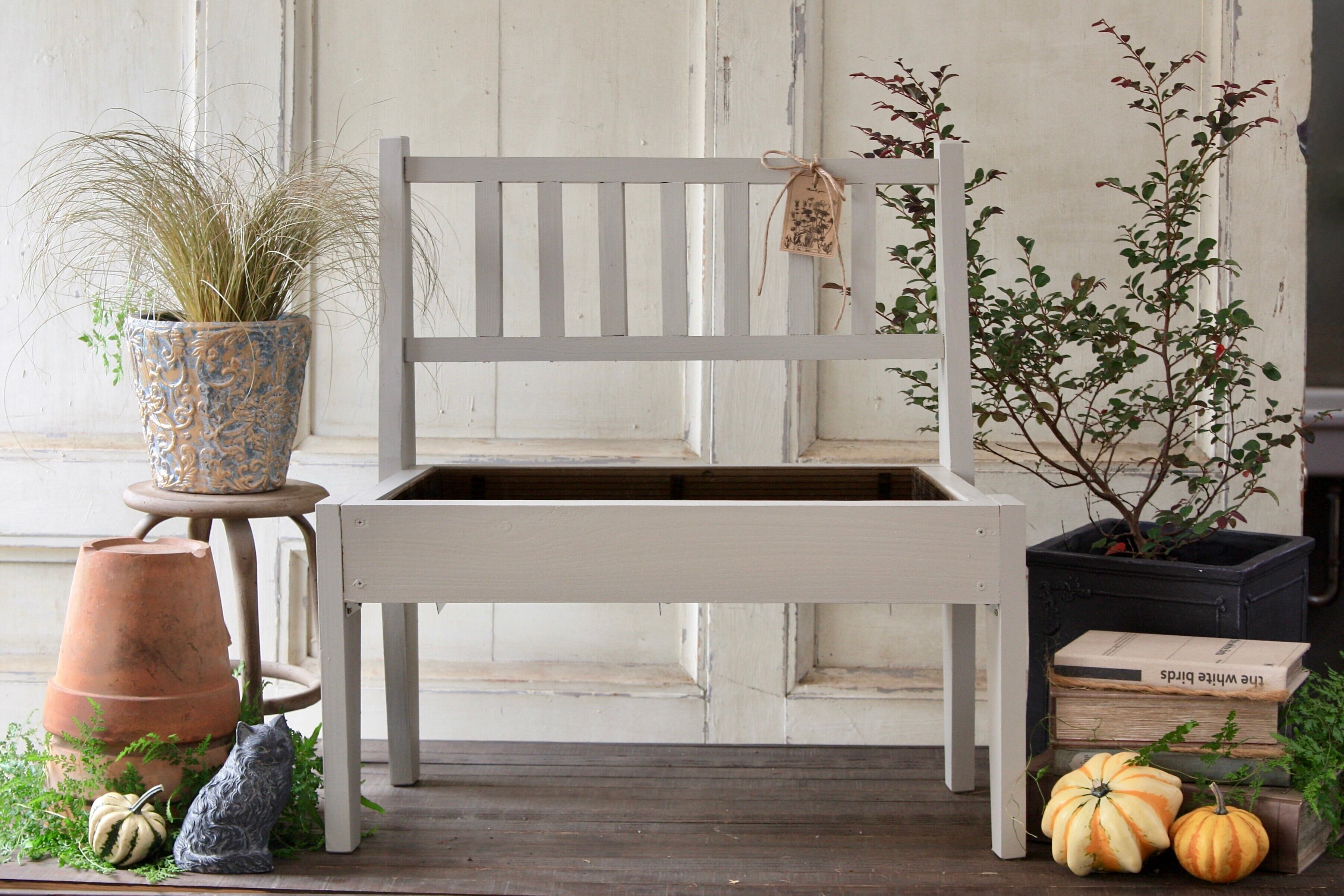 ②ストーンベージュ