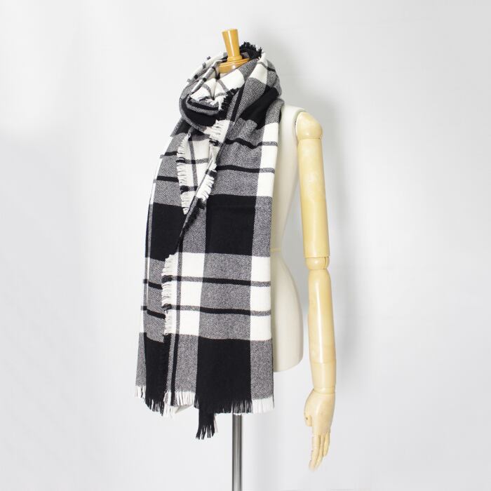 	Macfarlene(Black&White)