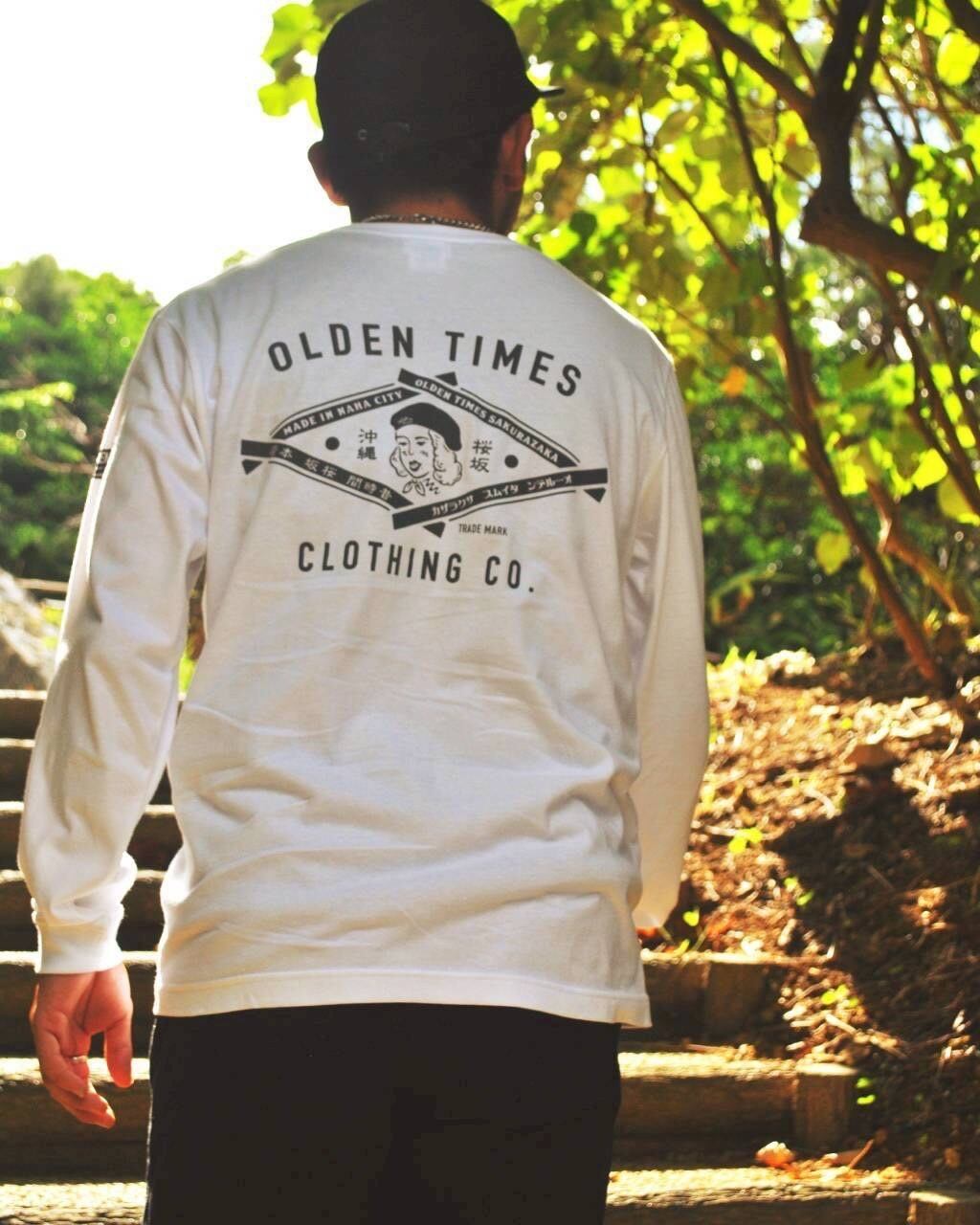 WHITE:165cmMサイズ着用