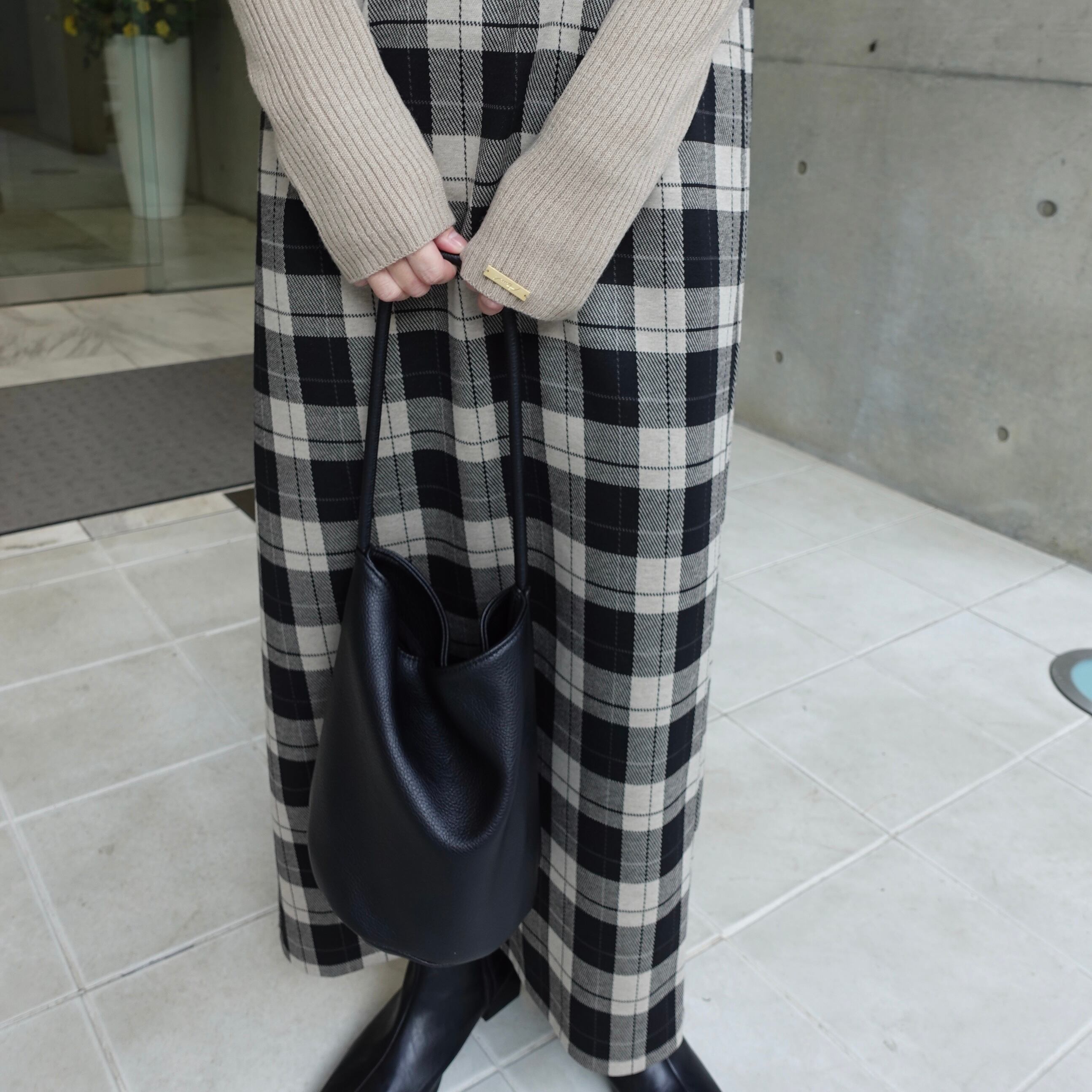 159cm