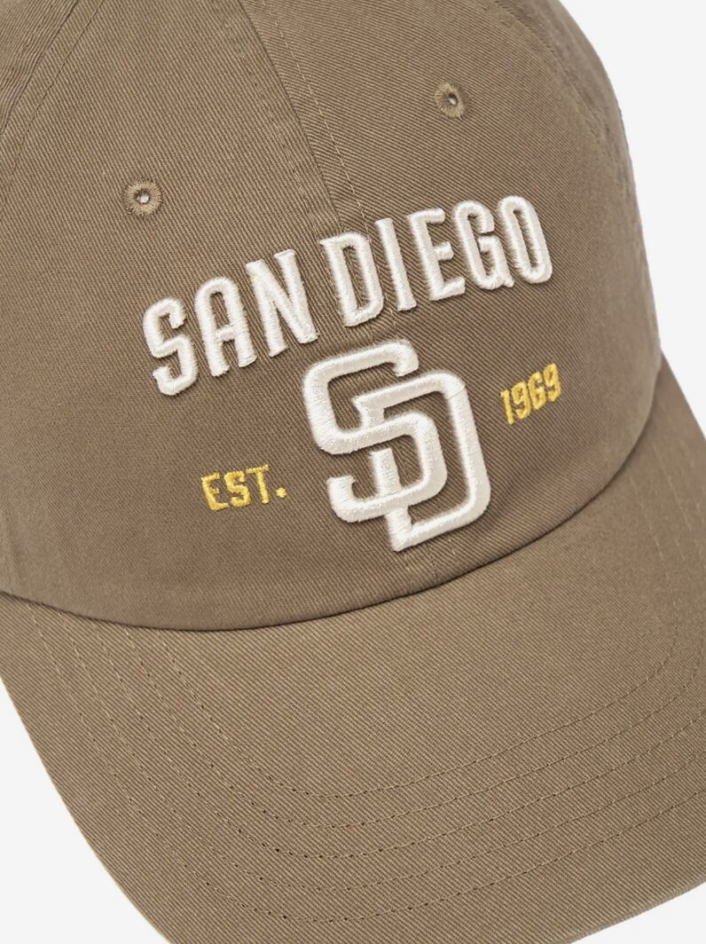 D.Beige (カリナ着用) «SD»