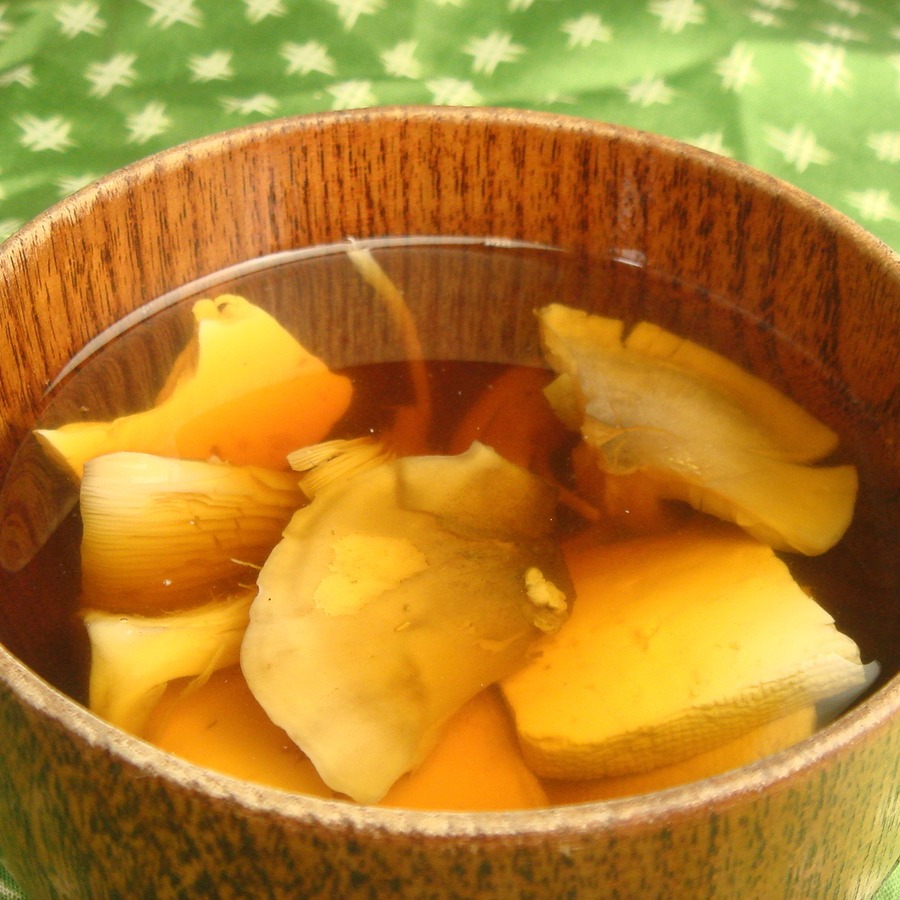 ほんしめじのお吸い物
