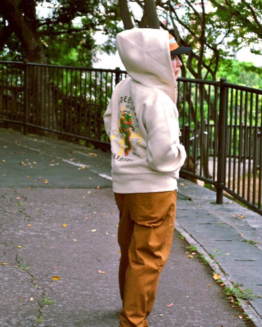 SAND BEIGE:152cmSサイズ着用