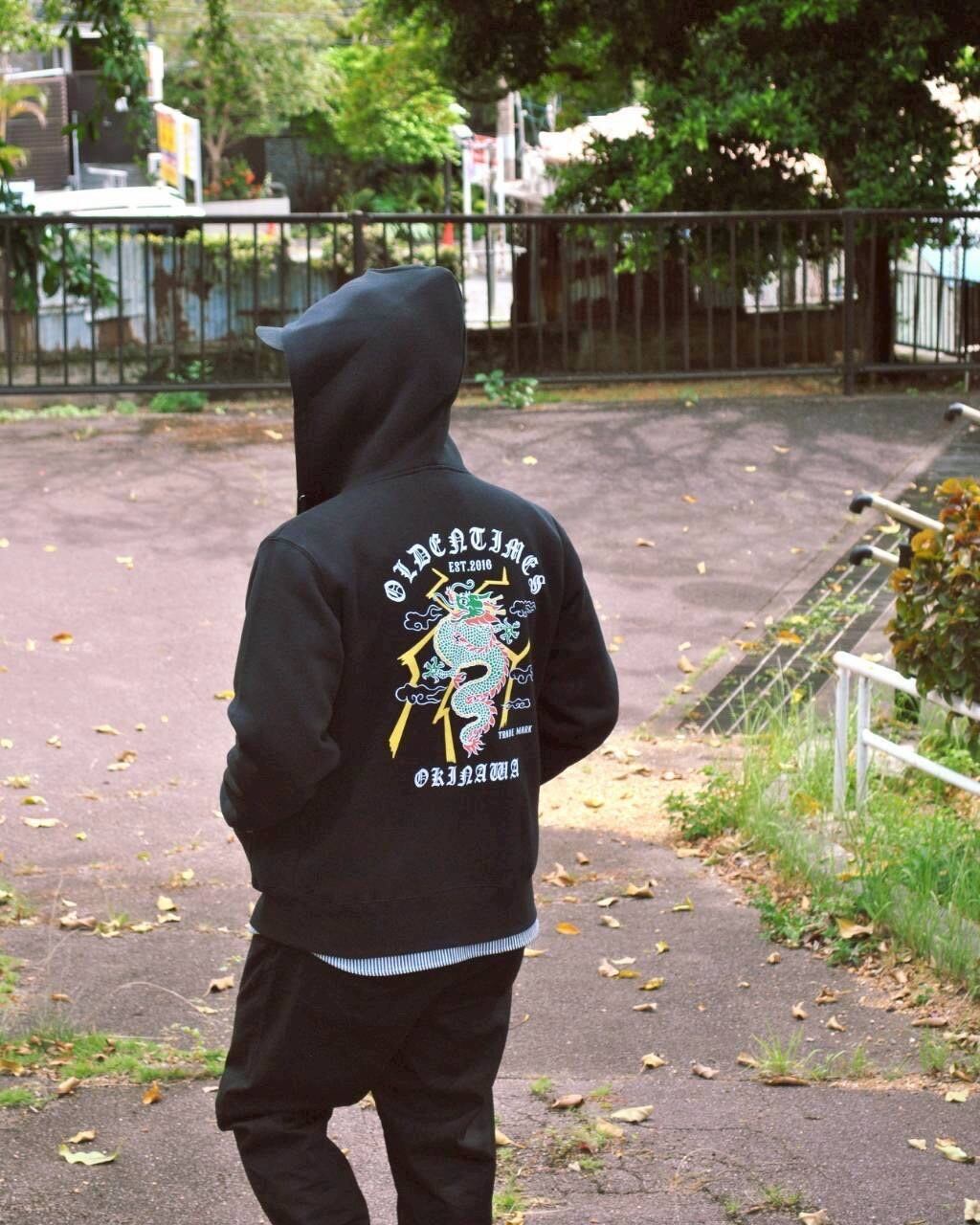 BLACK:168cmMサイズ着用