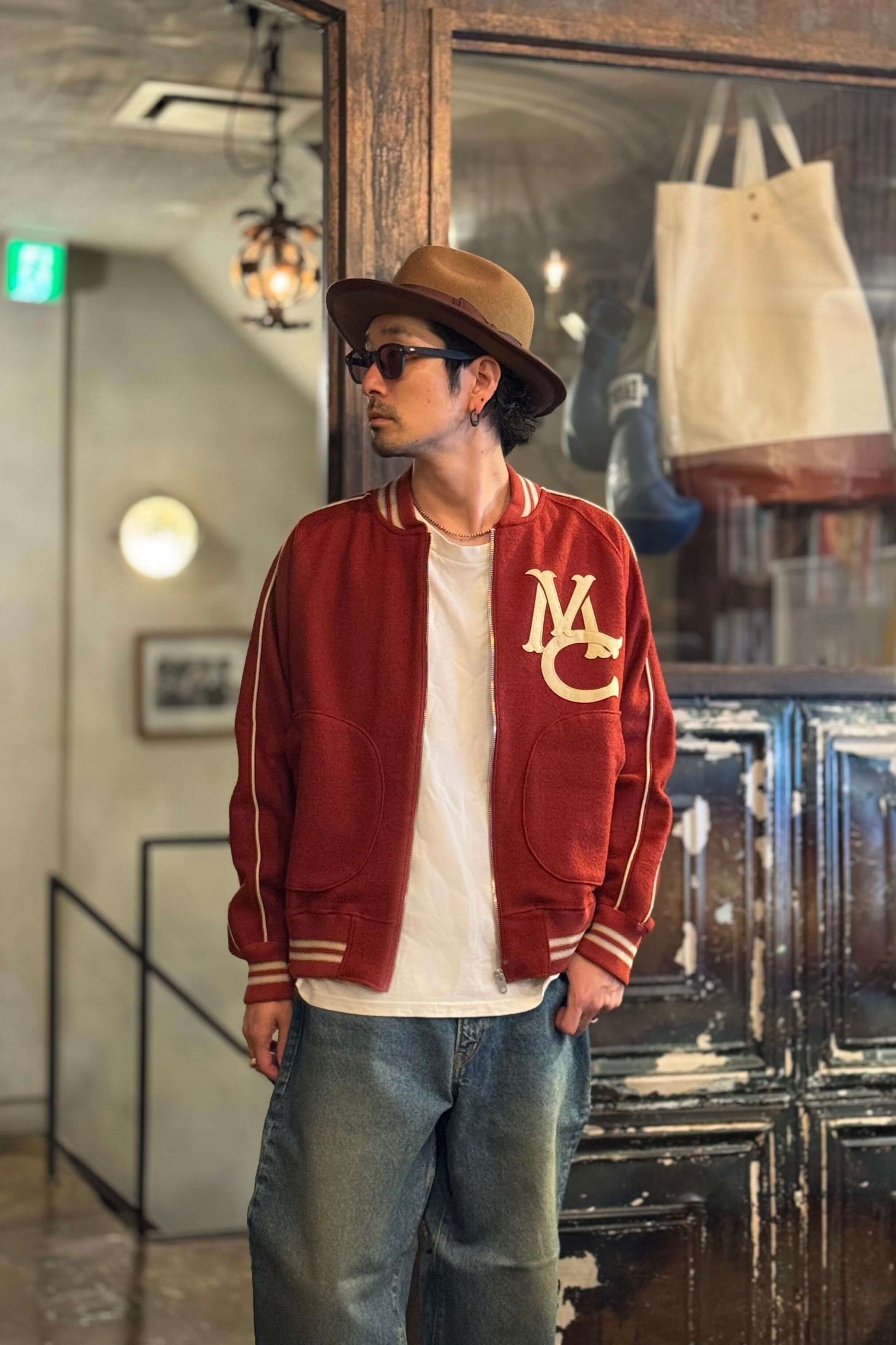 177cm 60kg　02(L)サイズ着用