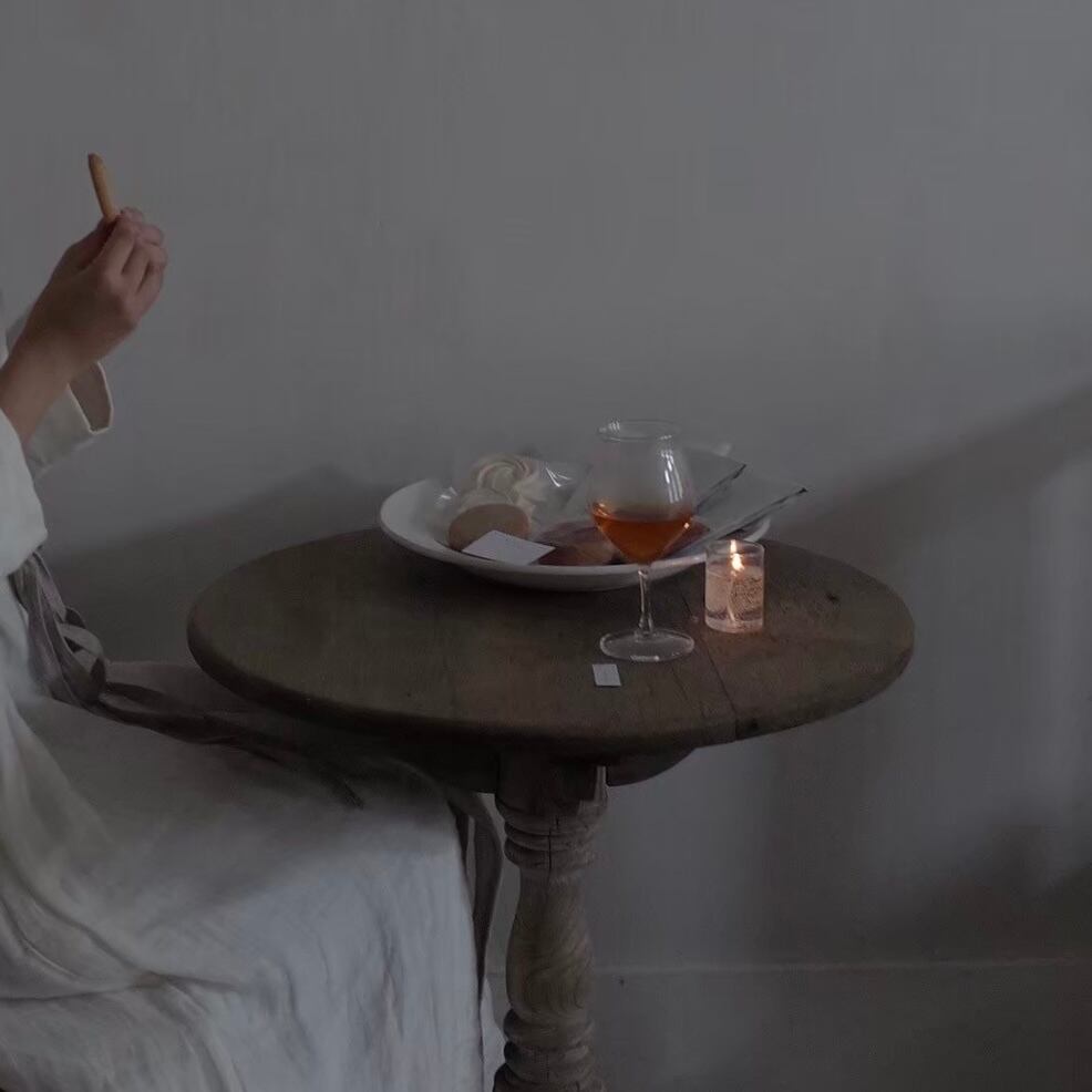 秋の森の中で恵みをいただいた喜びを愉しめます