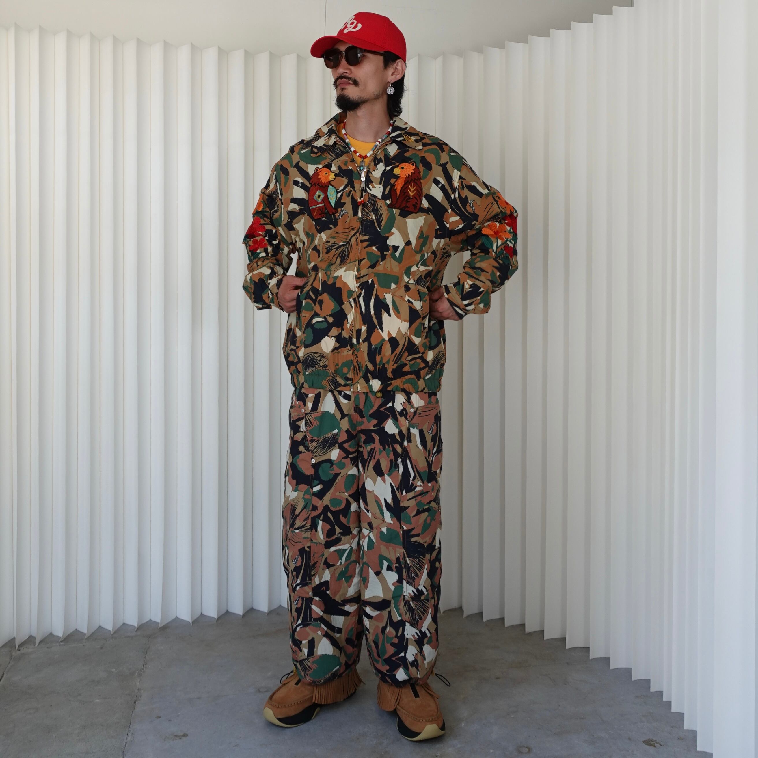 Model: 182cm/Size: MEDIUM