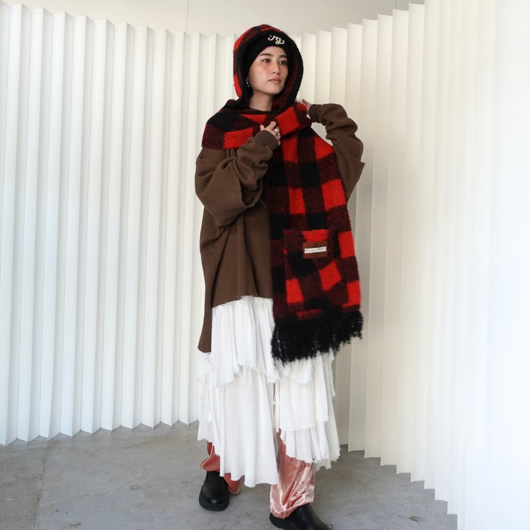 Model: 172cm / Size: FREE