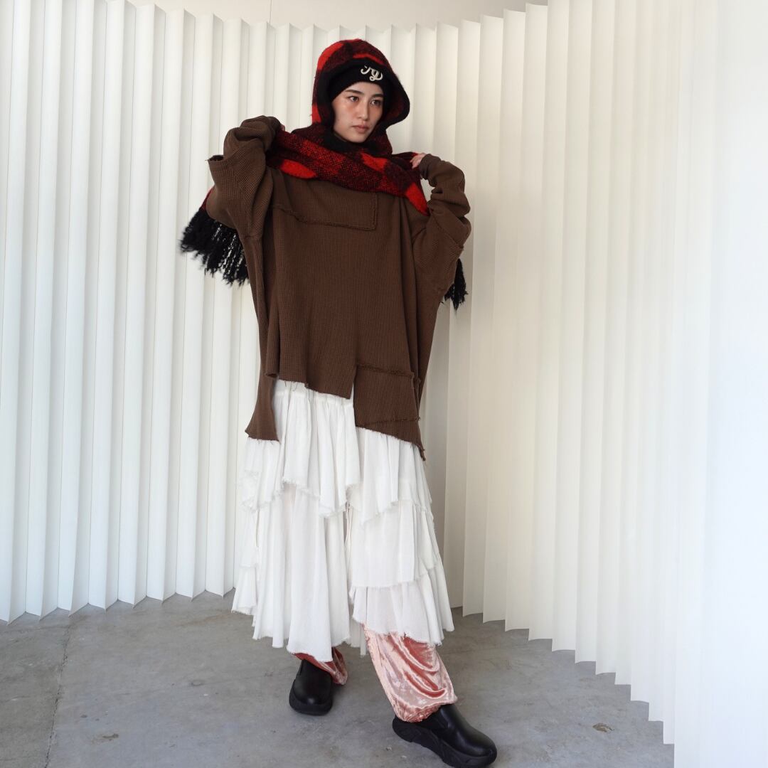 Model: 172cm / Size: FREE