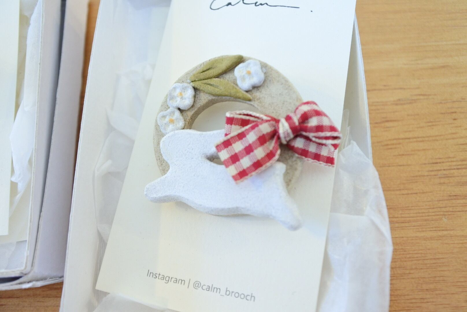 うさぎのリース　チェックリボン