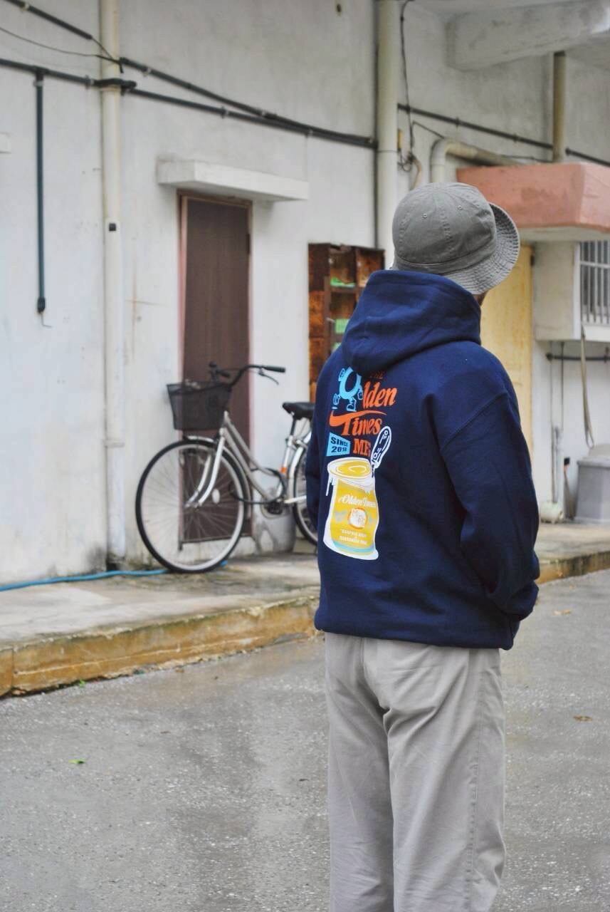 NAVY:165cmMサイズ着用